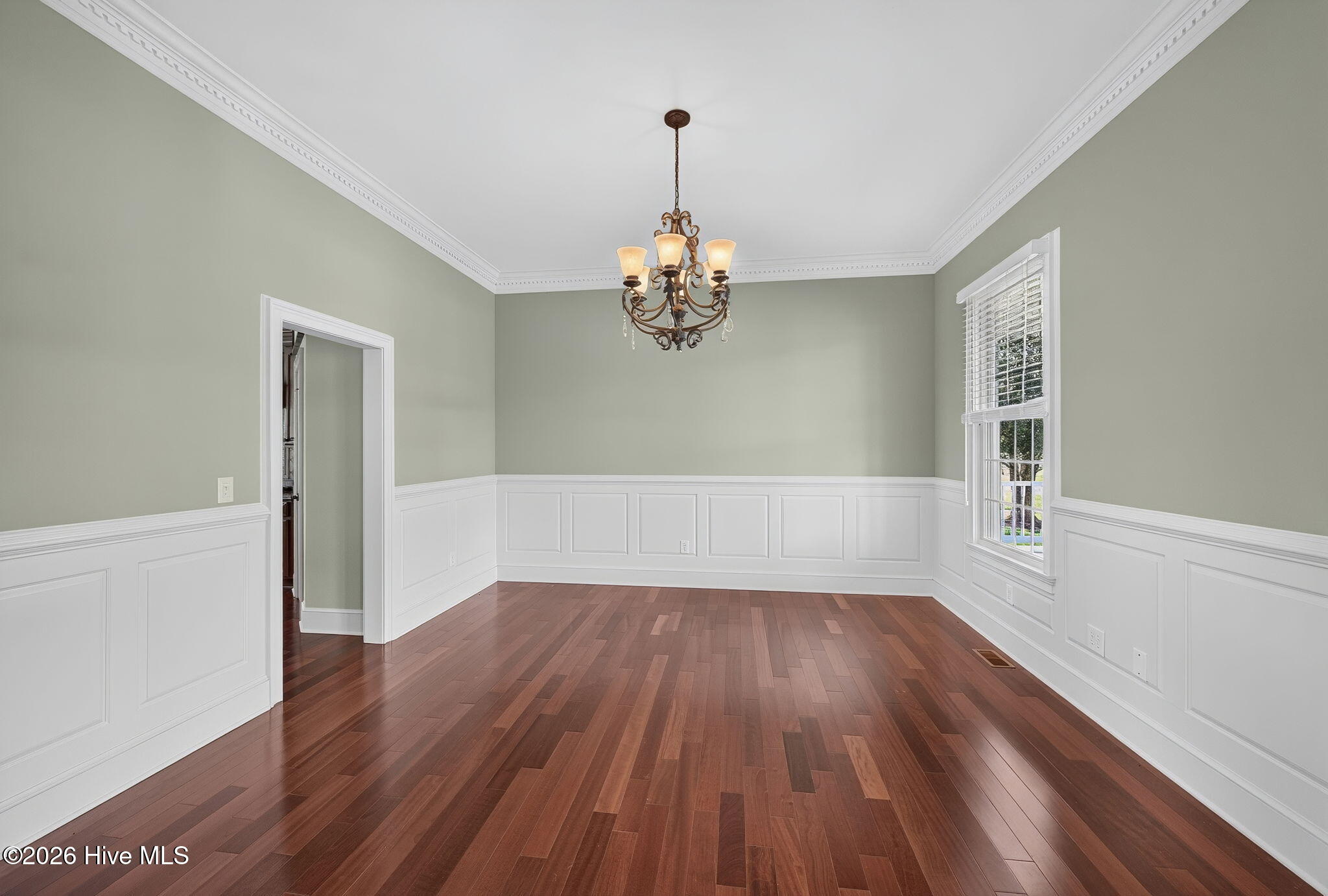 289 Pasquotank Boulevard Property Photo 6