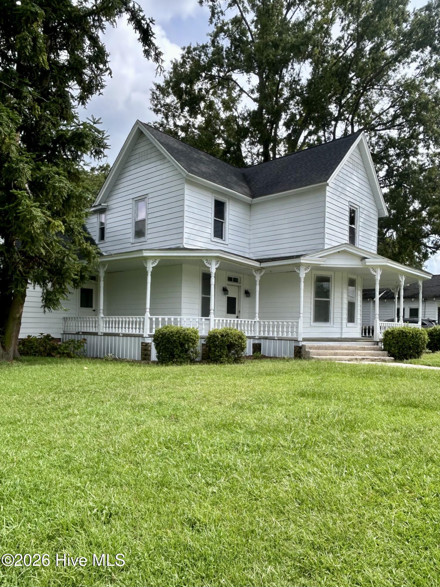414 N Center Street Property Photo 1