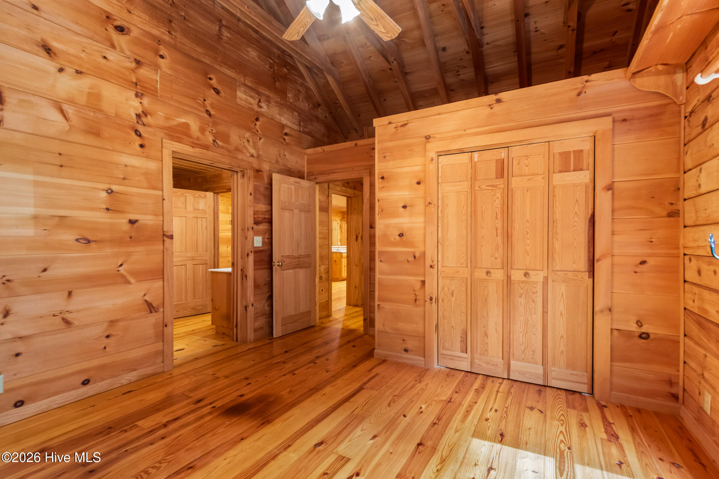 960 Ogreeta Road Property Photo 12