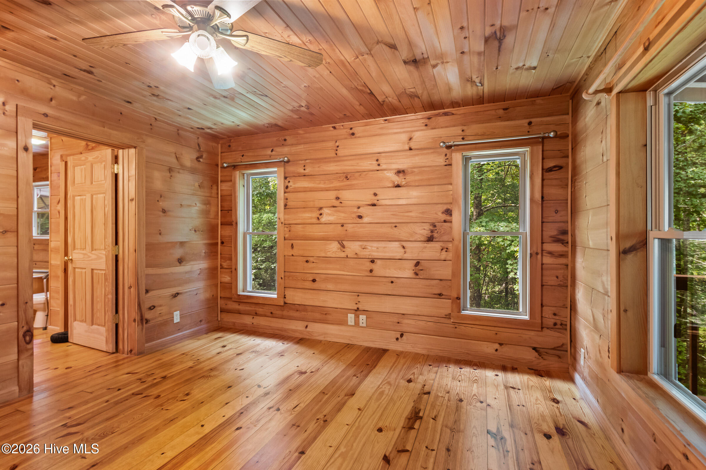 960 Ogreeta Road Property Photo 17