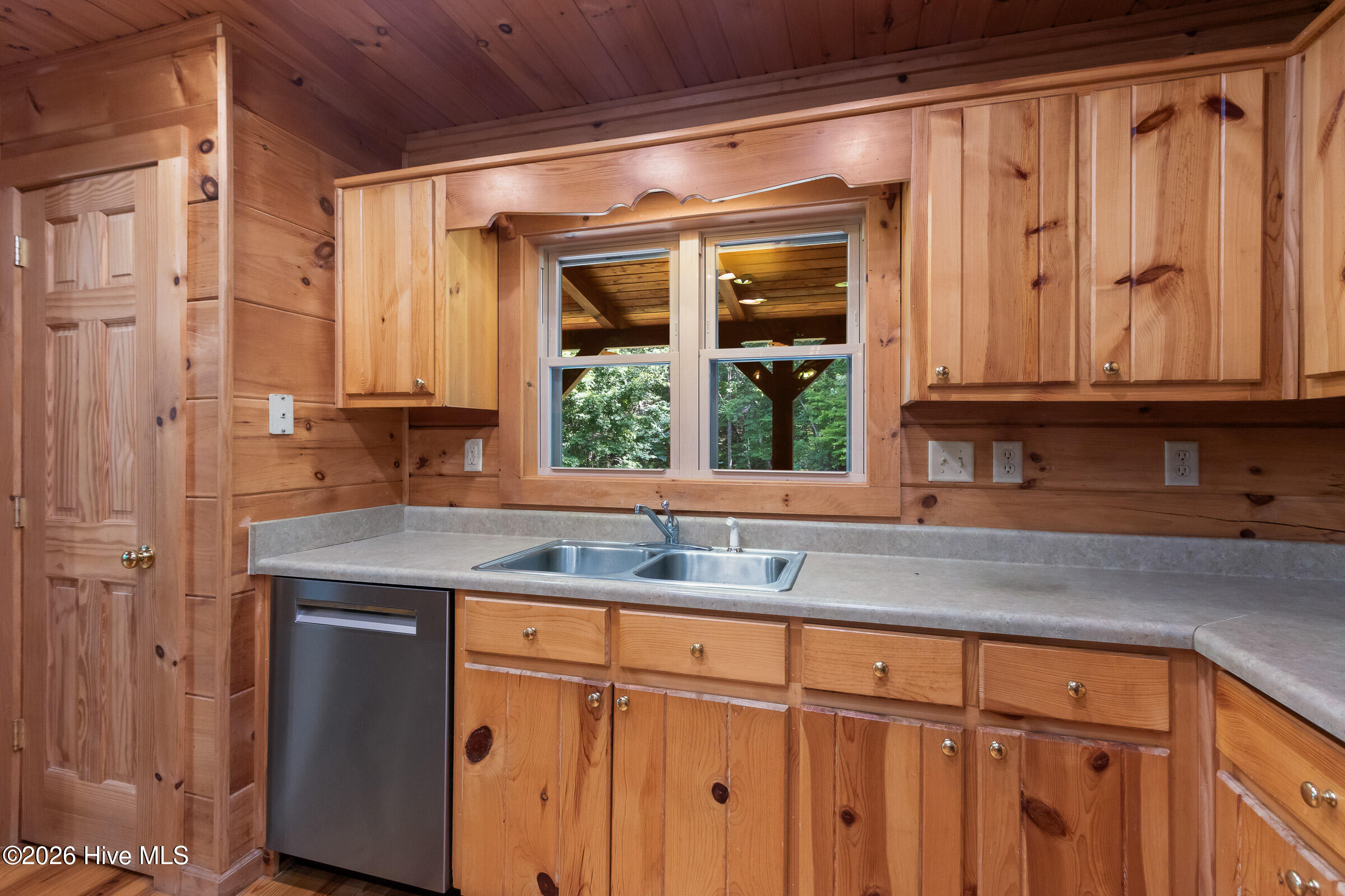 960 Ogreeta Road Property Photo 28