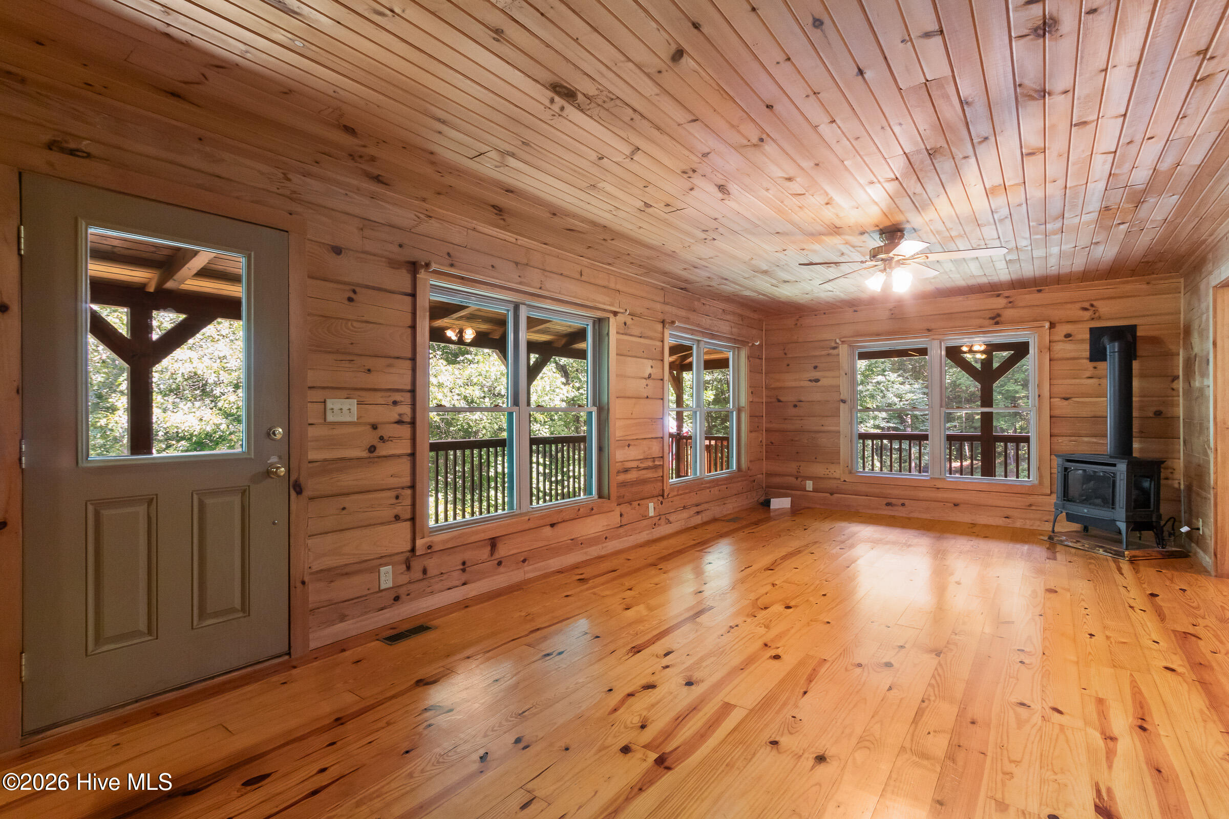 960 Ogreeta Road Property Photo 33