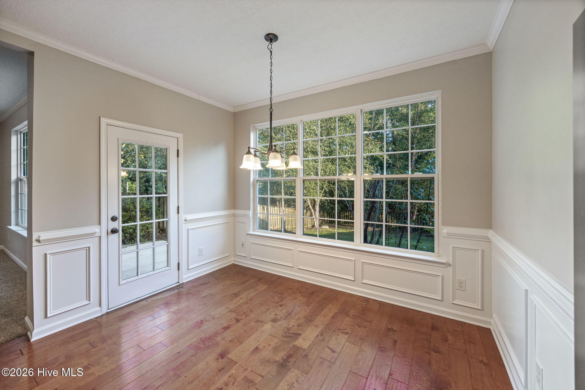 1430 Collins Drive Property Photo 28