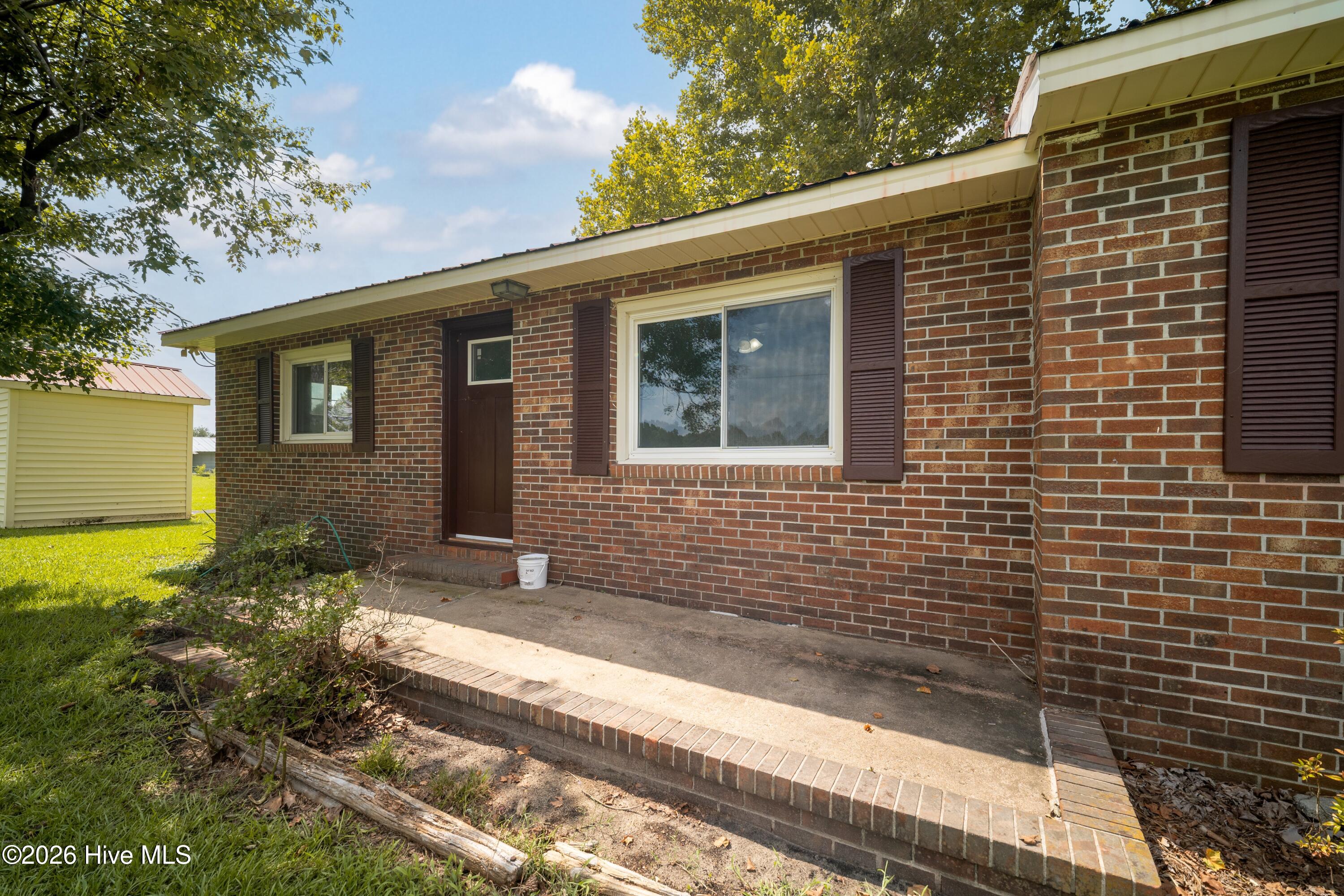 350 Futrell Road Property Photo 2