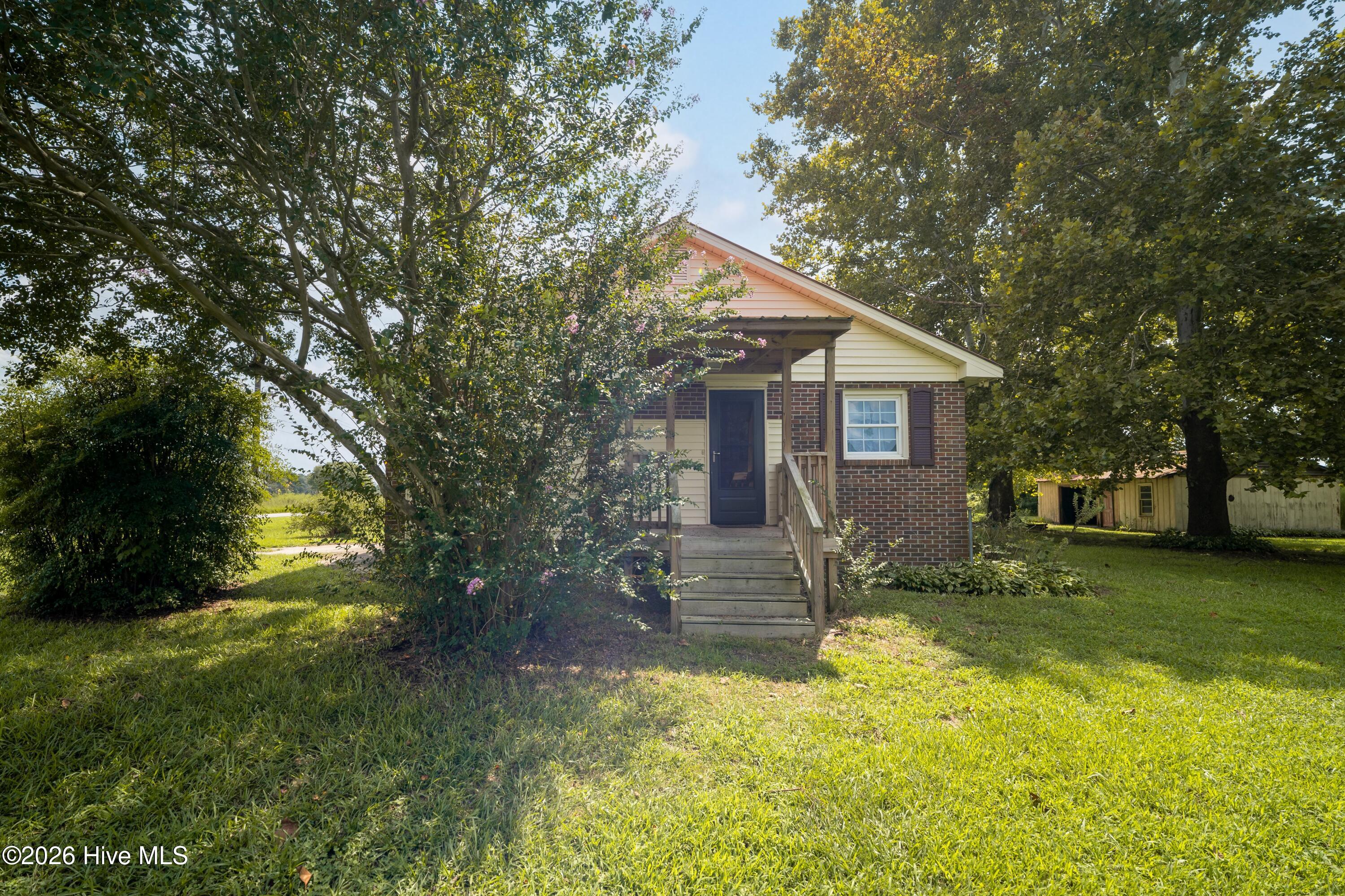 350 Futrell Road Property Photo 4