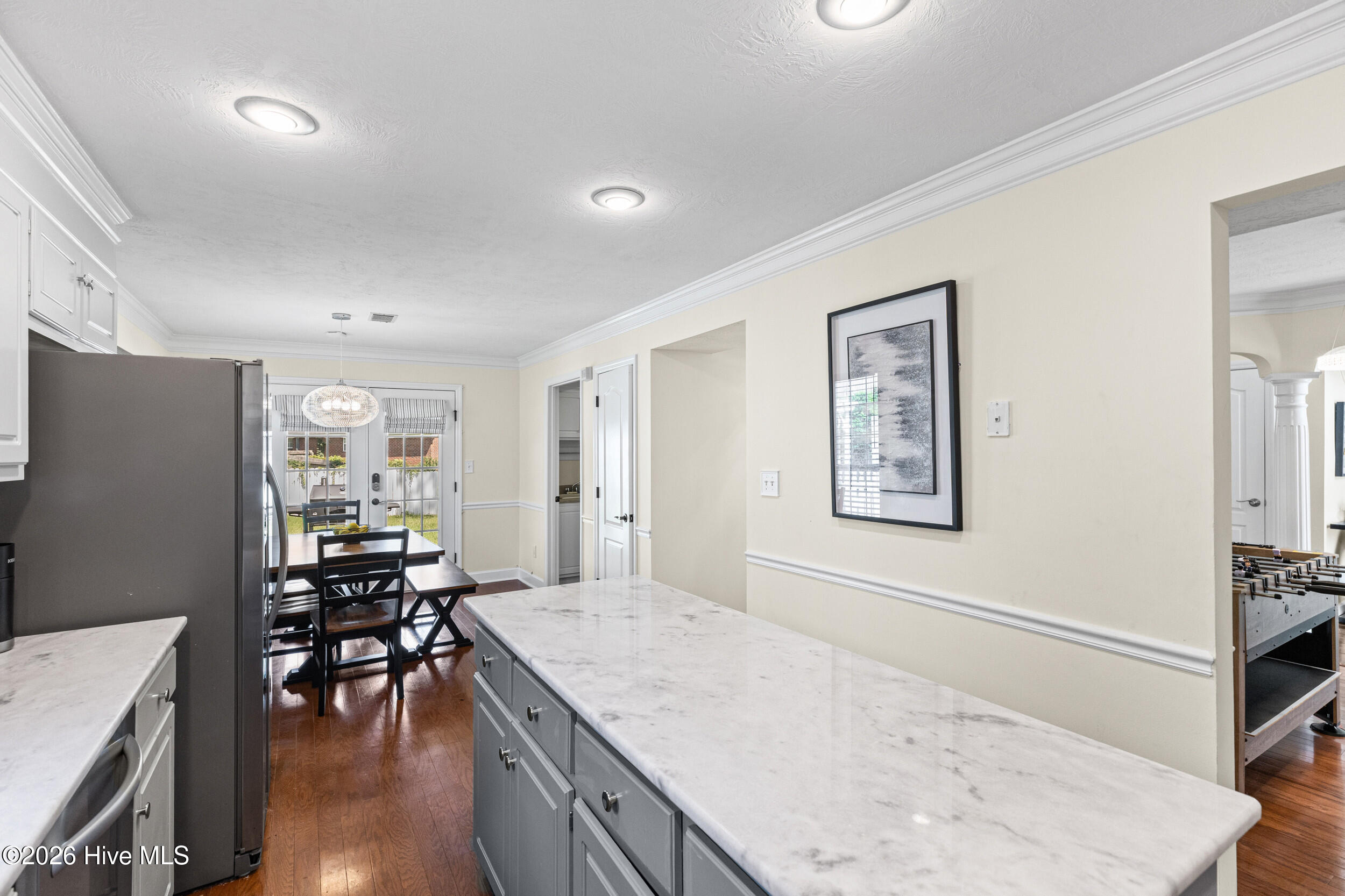 528 Oak Brook Drive Property Photo 17