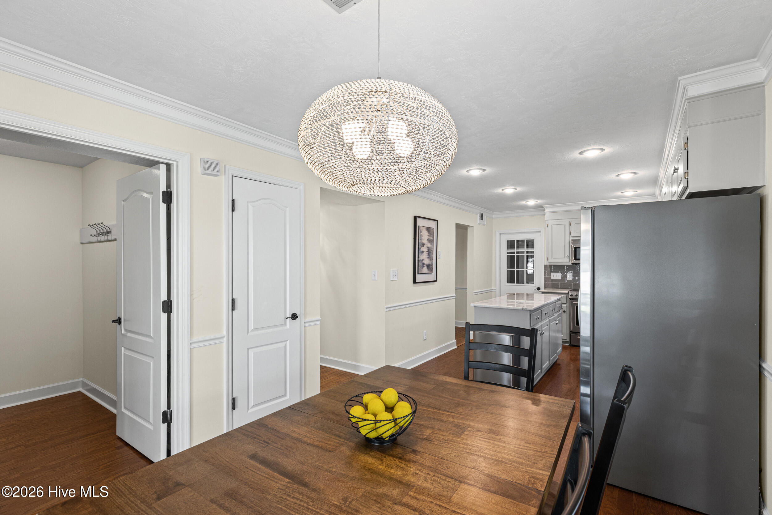 528 Oak Brook Drive Property Photo 21