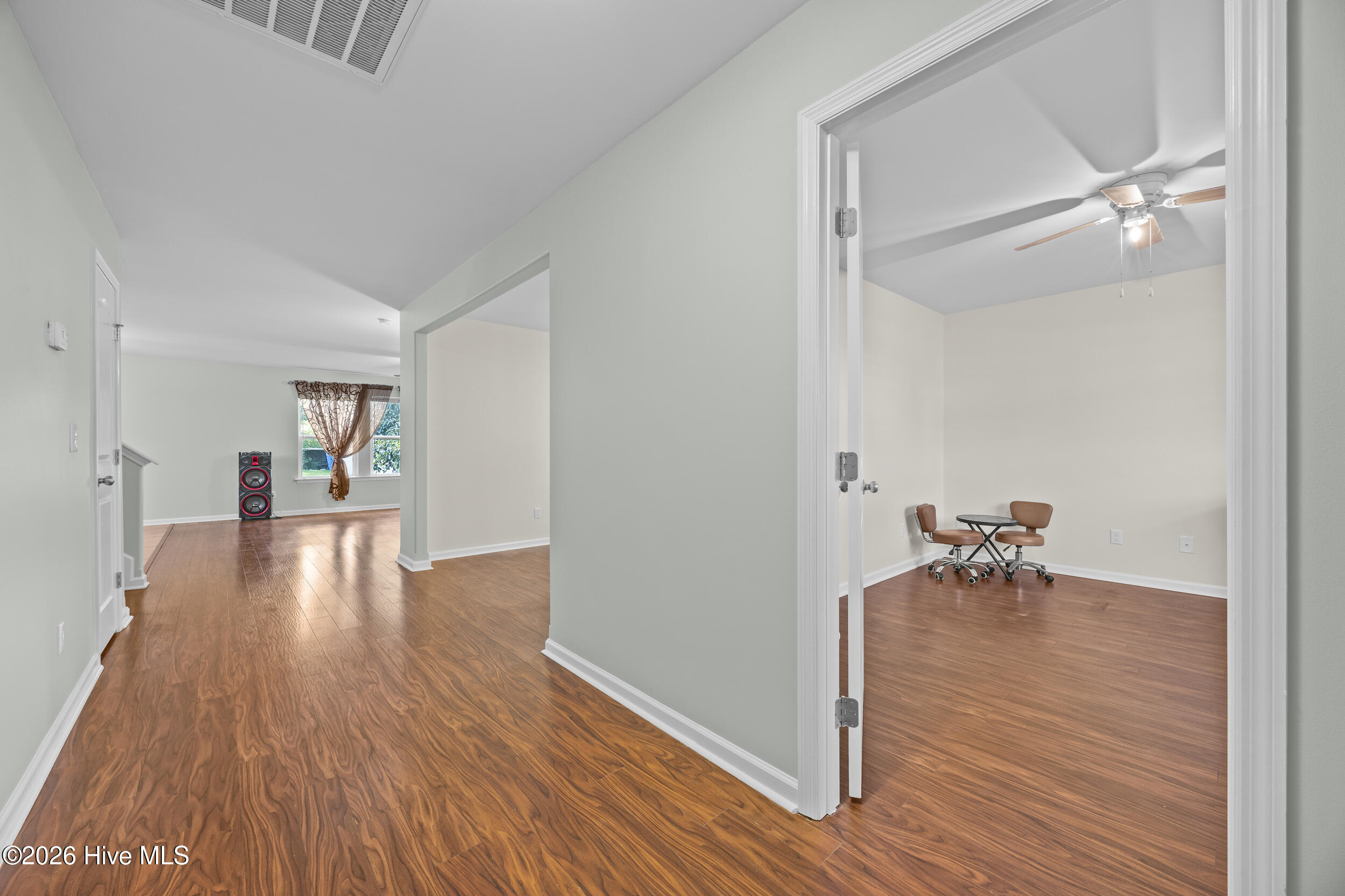 1007 Lake Jones Road Property Photo 9