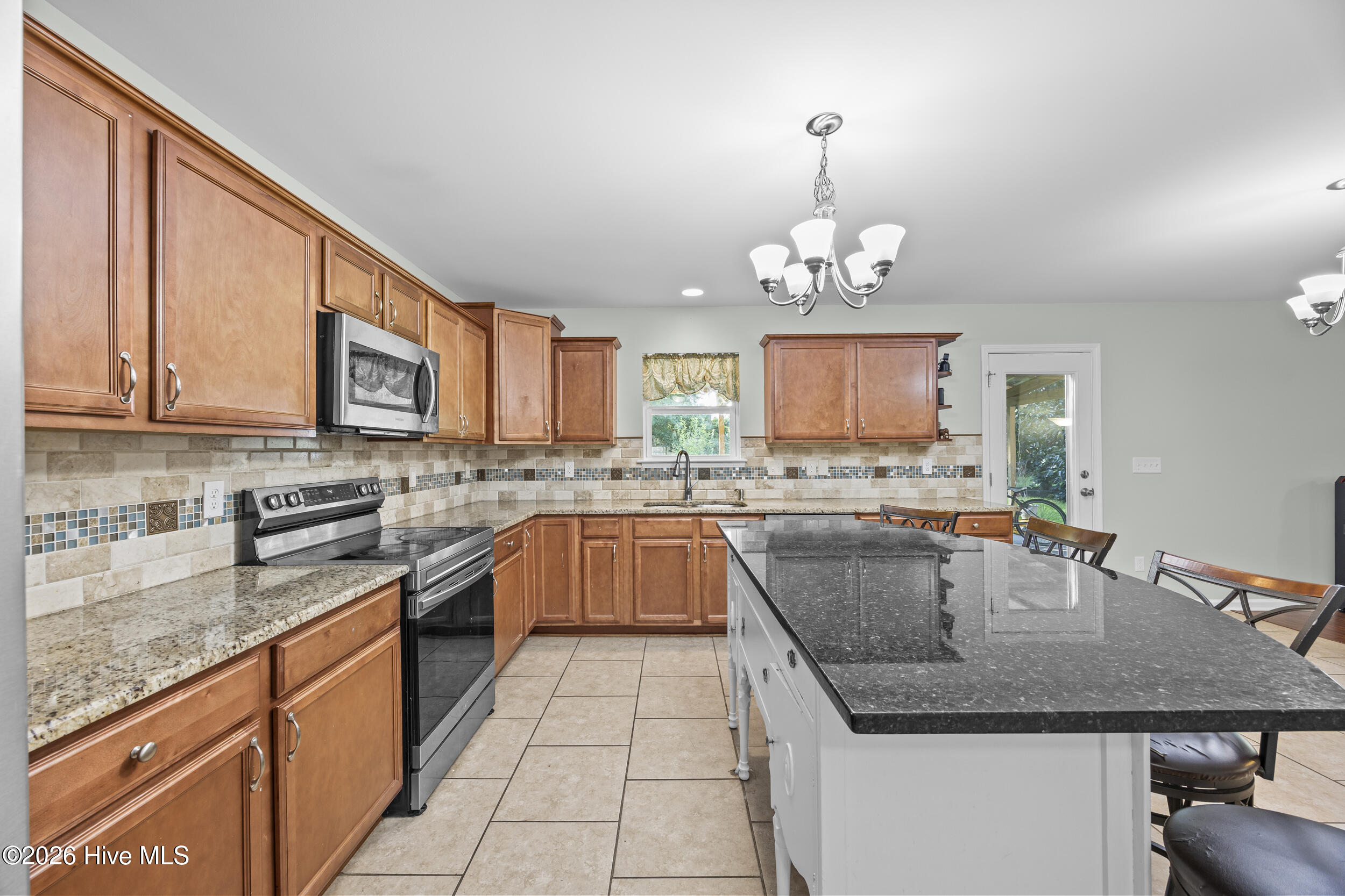 1007 Lake Jones Road Property Photo 18