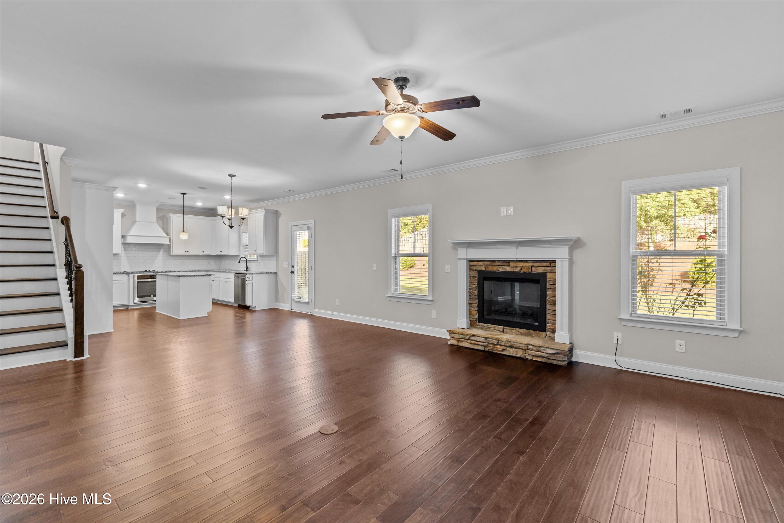 2318 Malone Way Property Photo 11