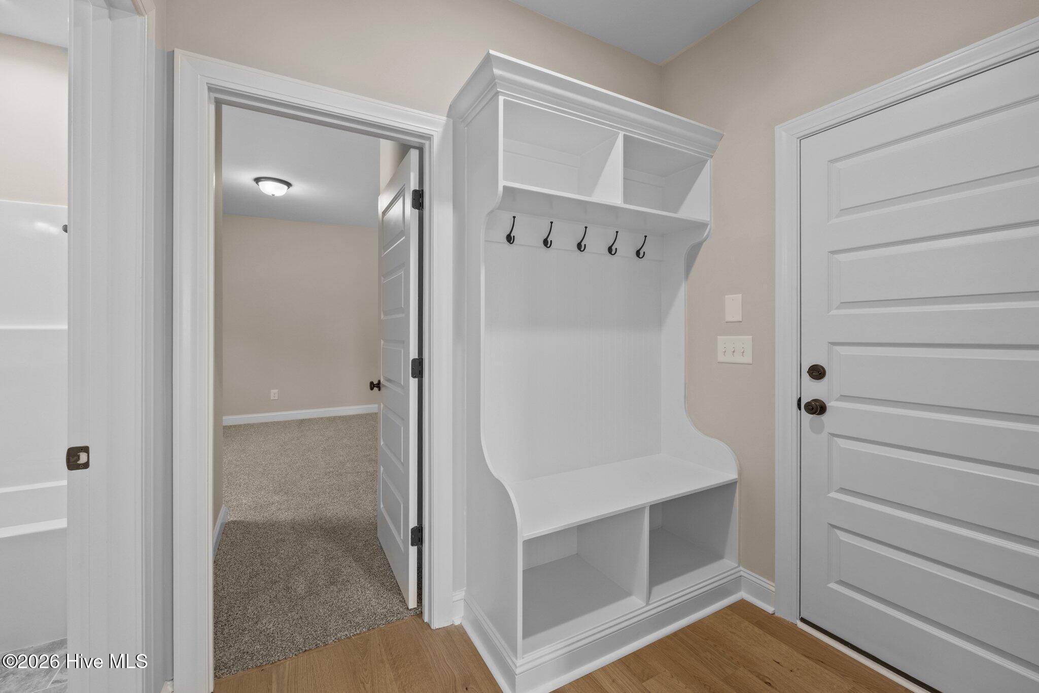 819 Lendy Drive Property Photo 15