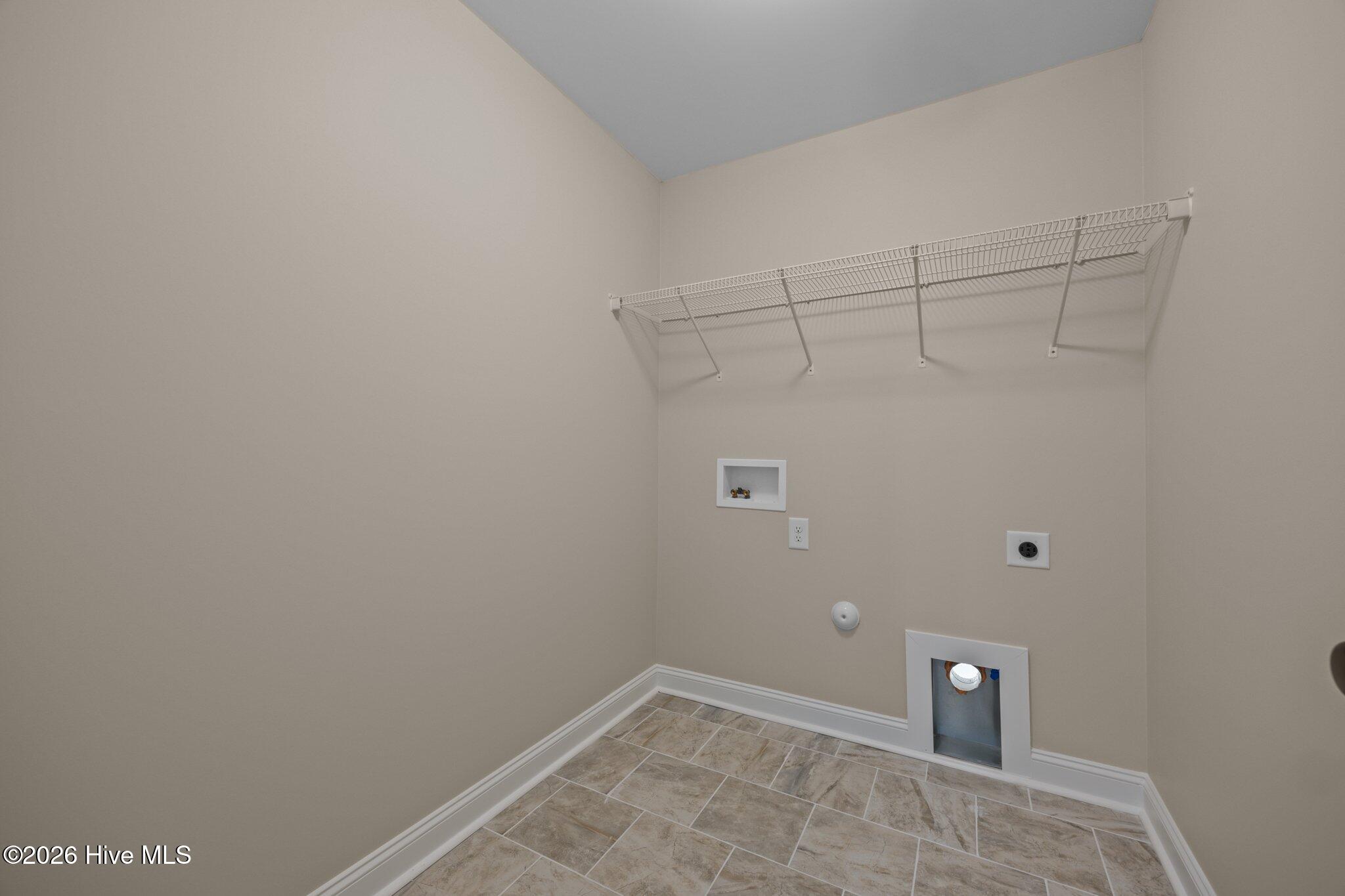 819 Lendy Drive Property Photo 33