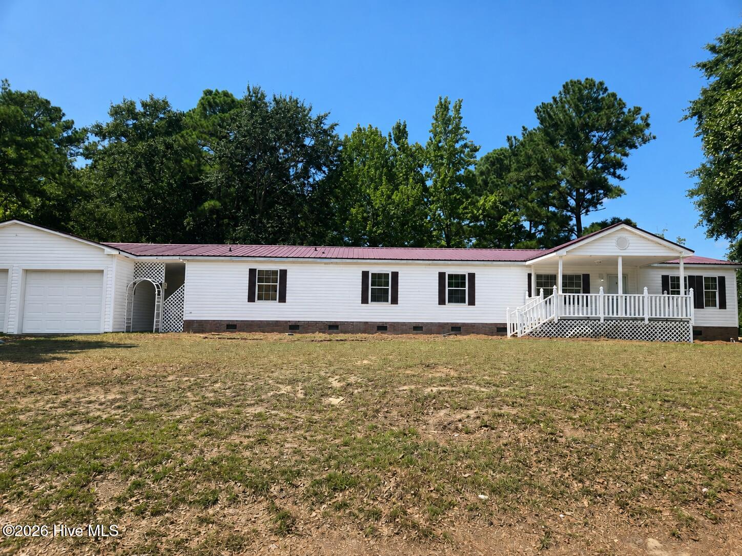 138 River Oaks Drive Property Photo 5