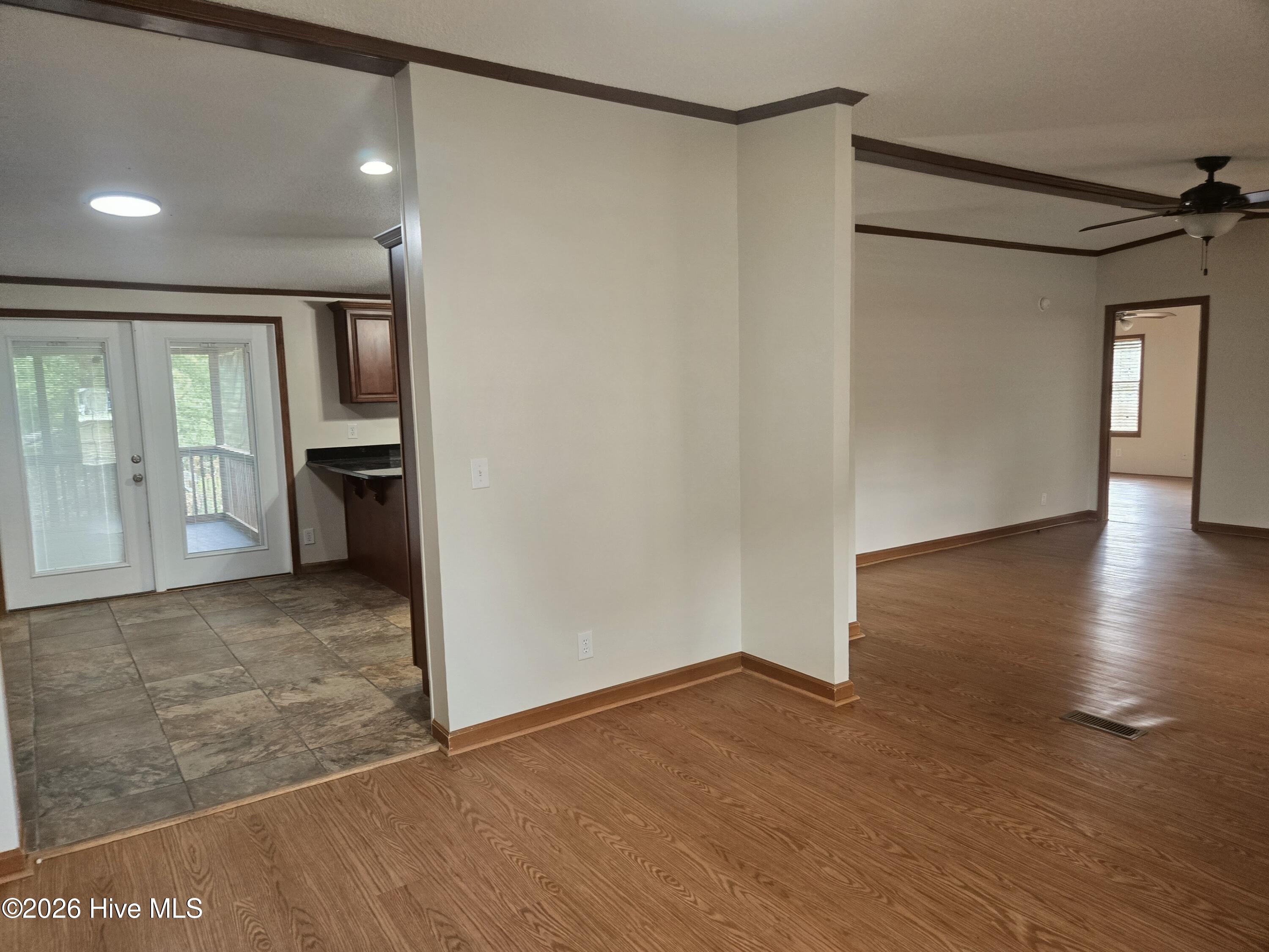 138 River Oaks Drive Property Photo 23