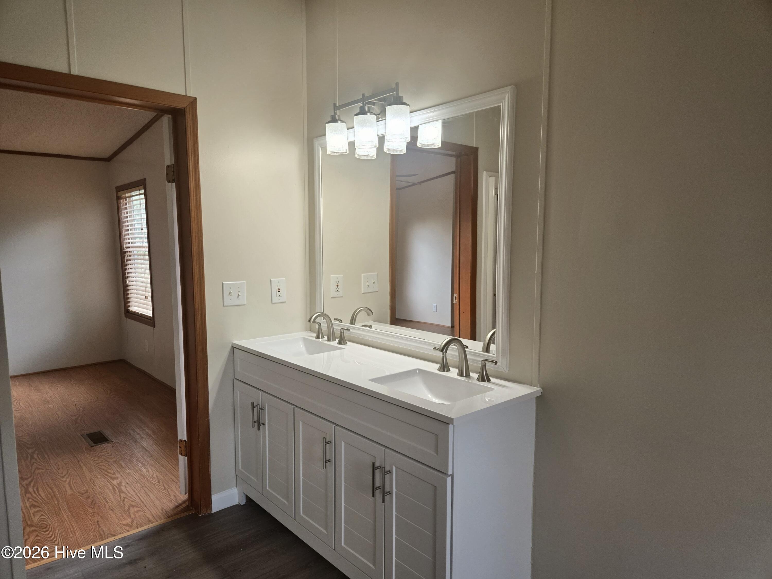138 River Oaks Drive Property Photo 32