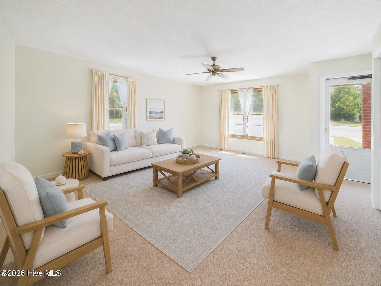 425 Norton Street Property Photo 8
