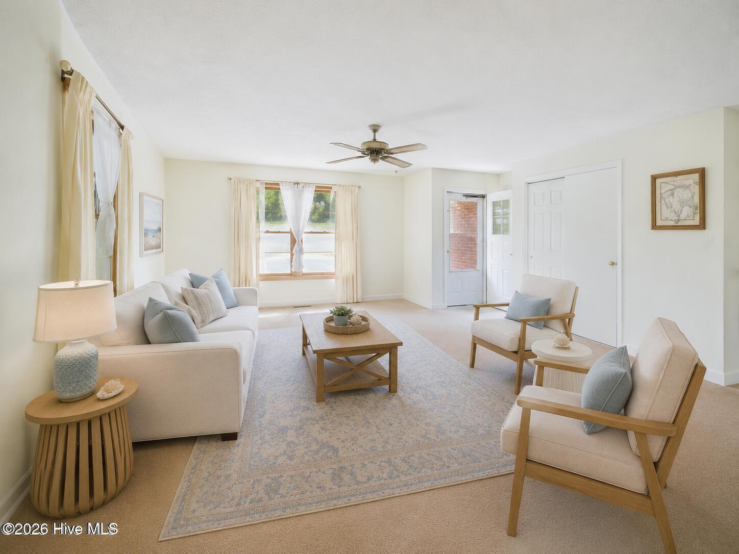 425 Norton Street Property Photo 12