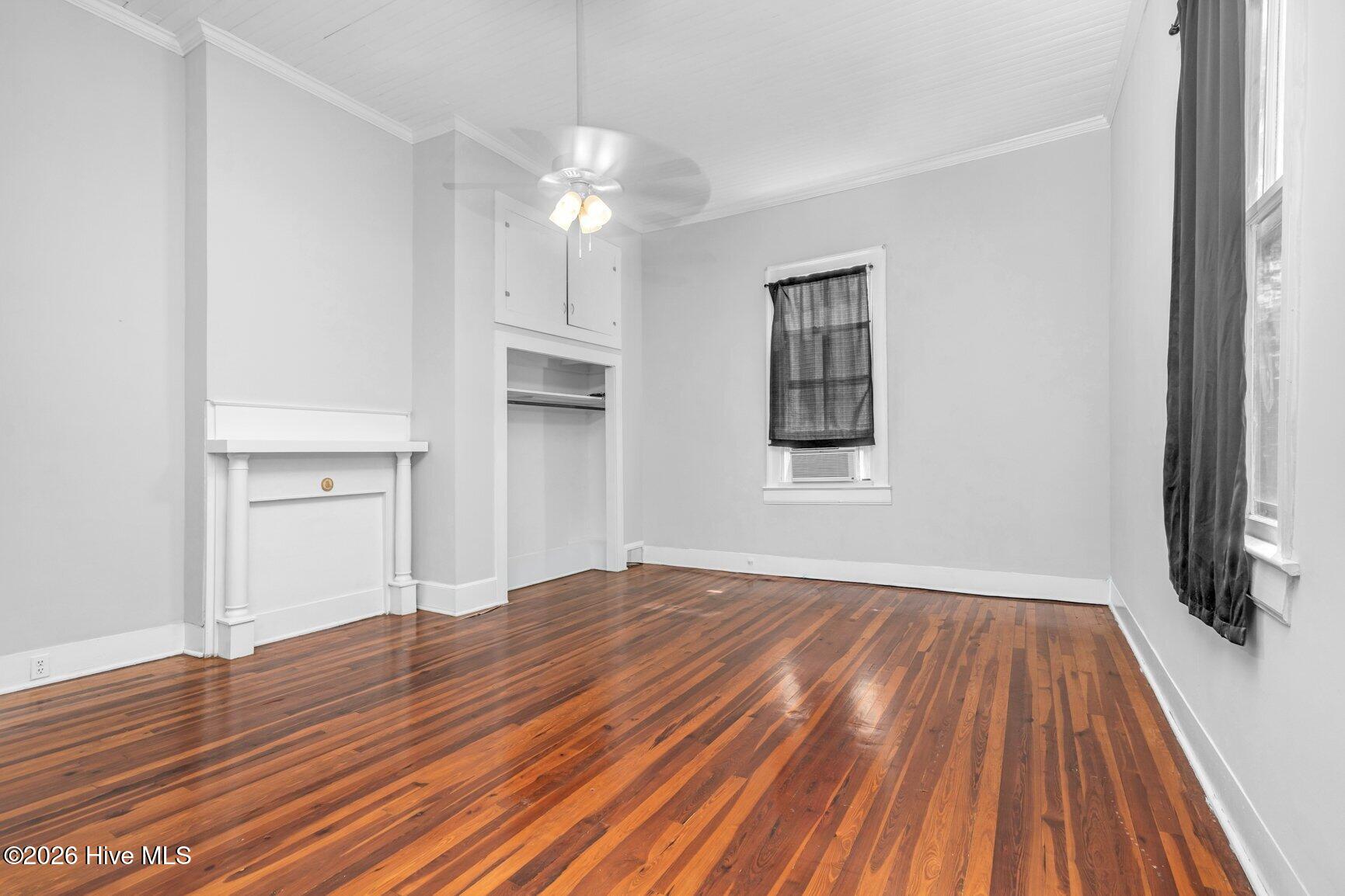 405 E Center Street Property Photo 17