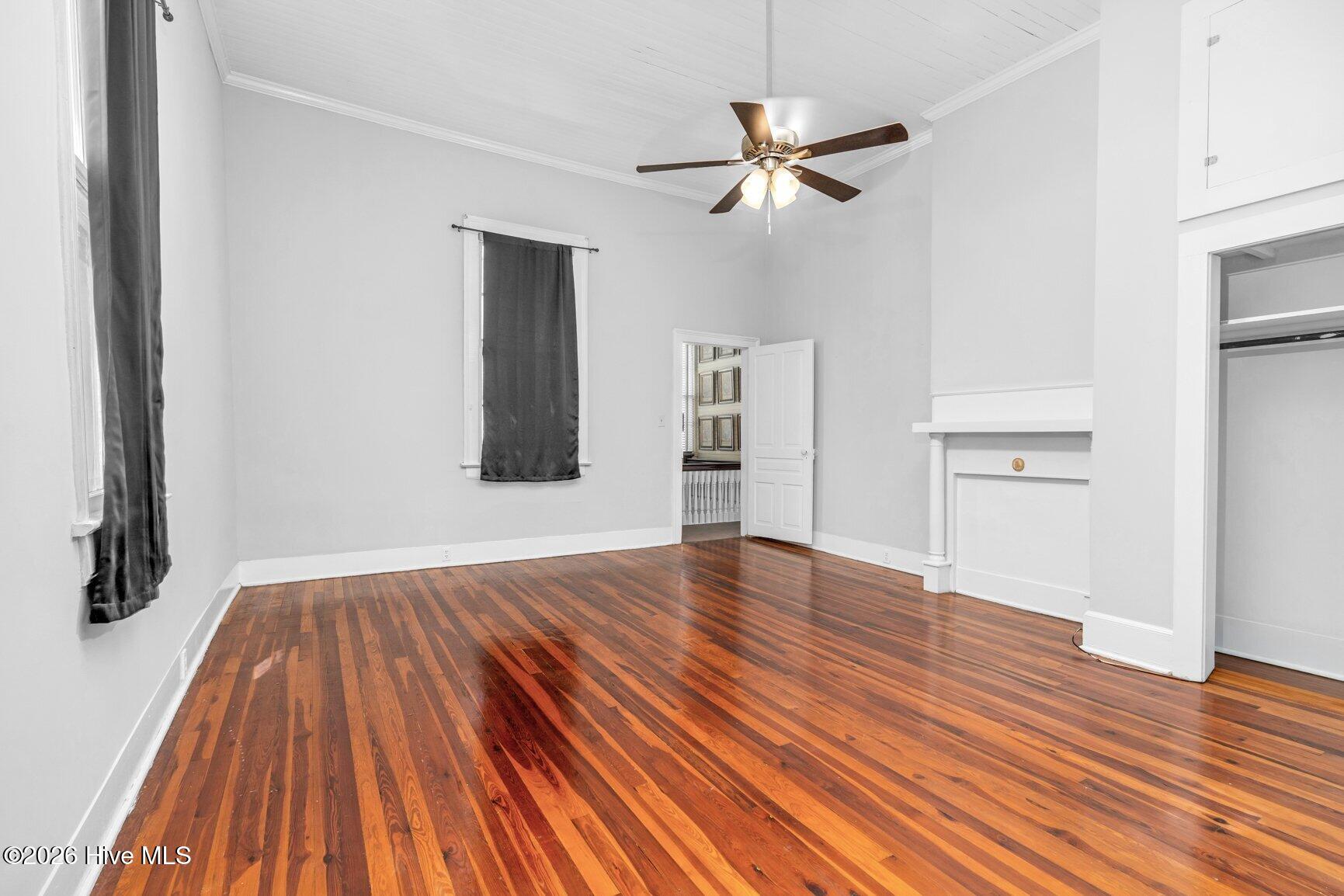 405 E Center Street Property Photo 18