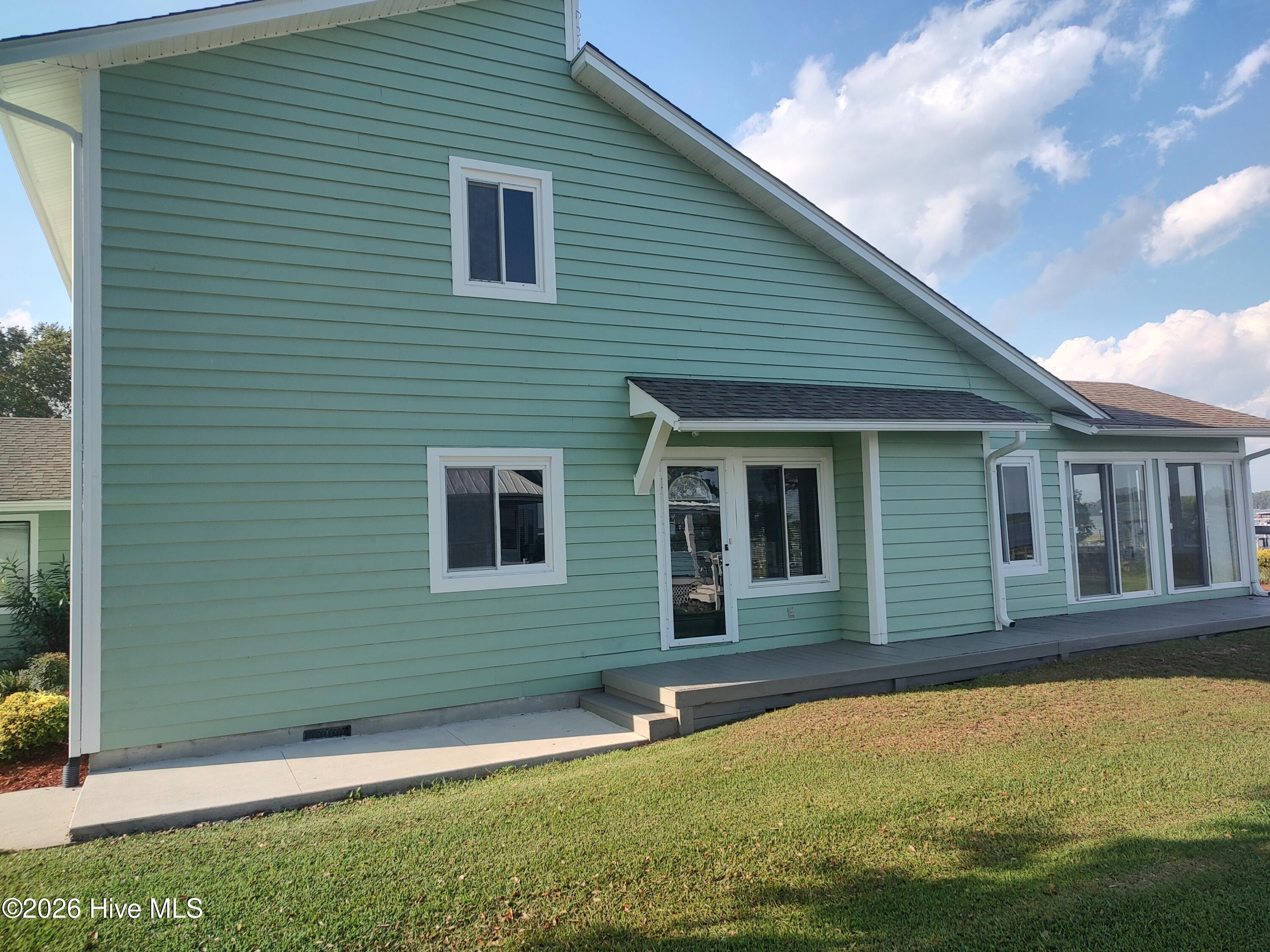 224 River Reach Drive Property Photo 7