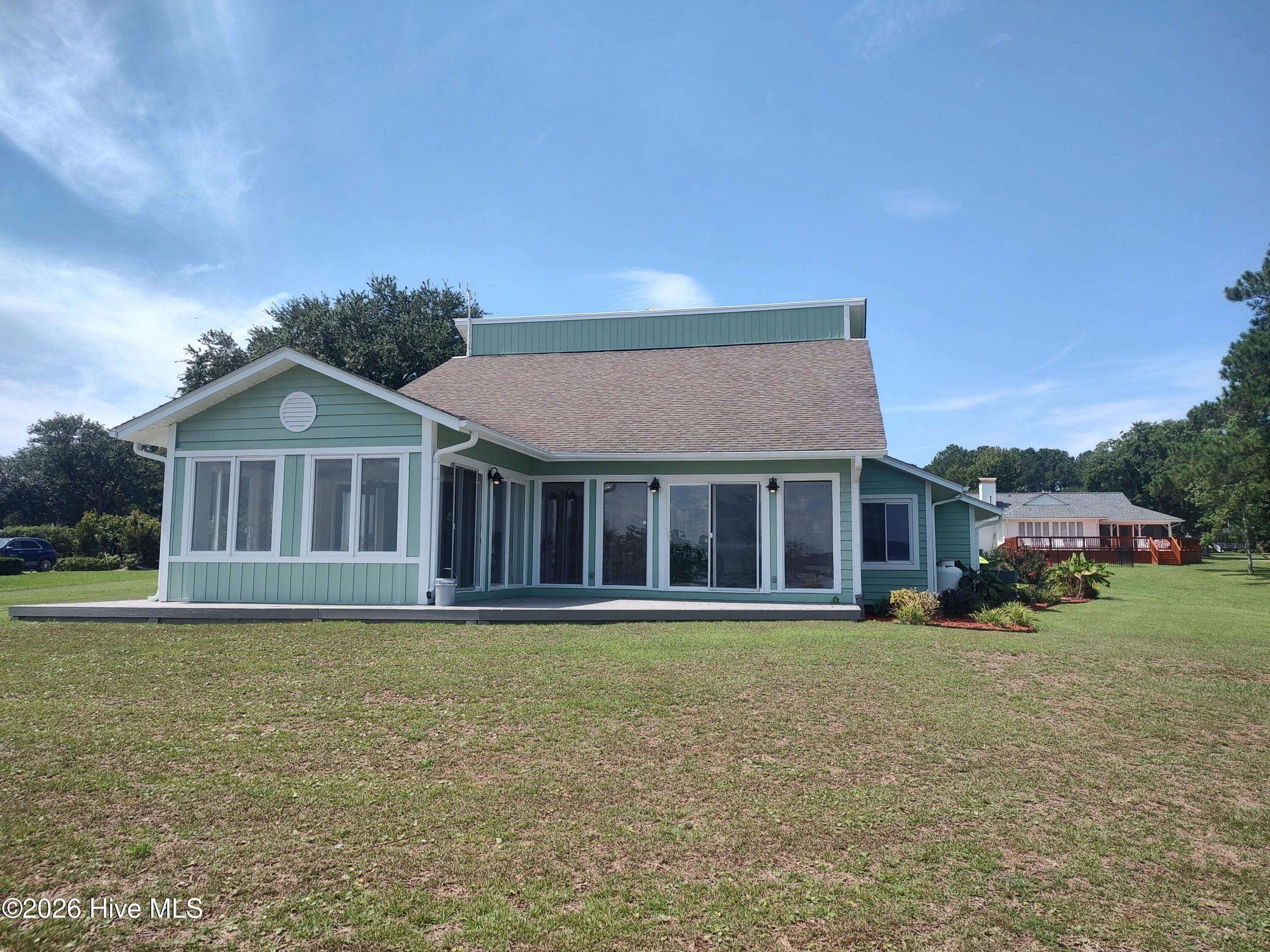 224 River Reach Drive Property Photo 44