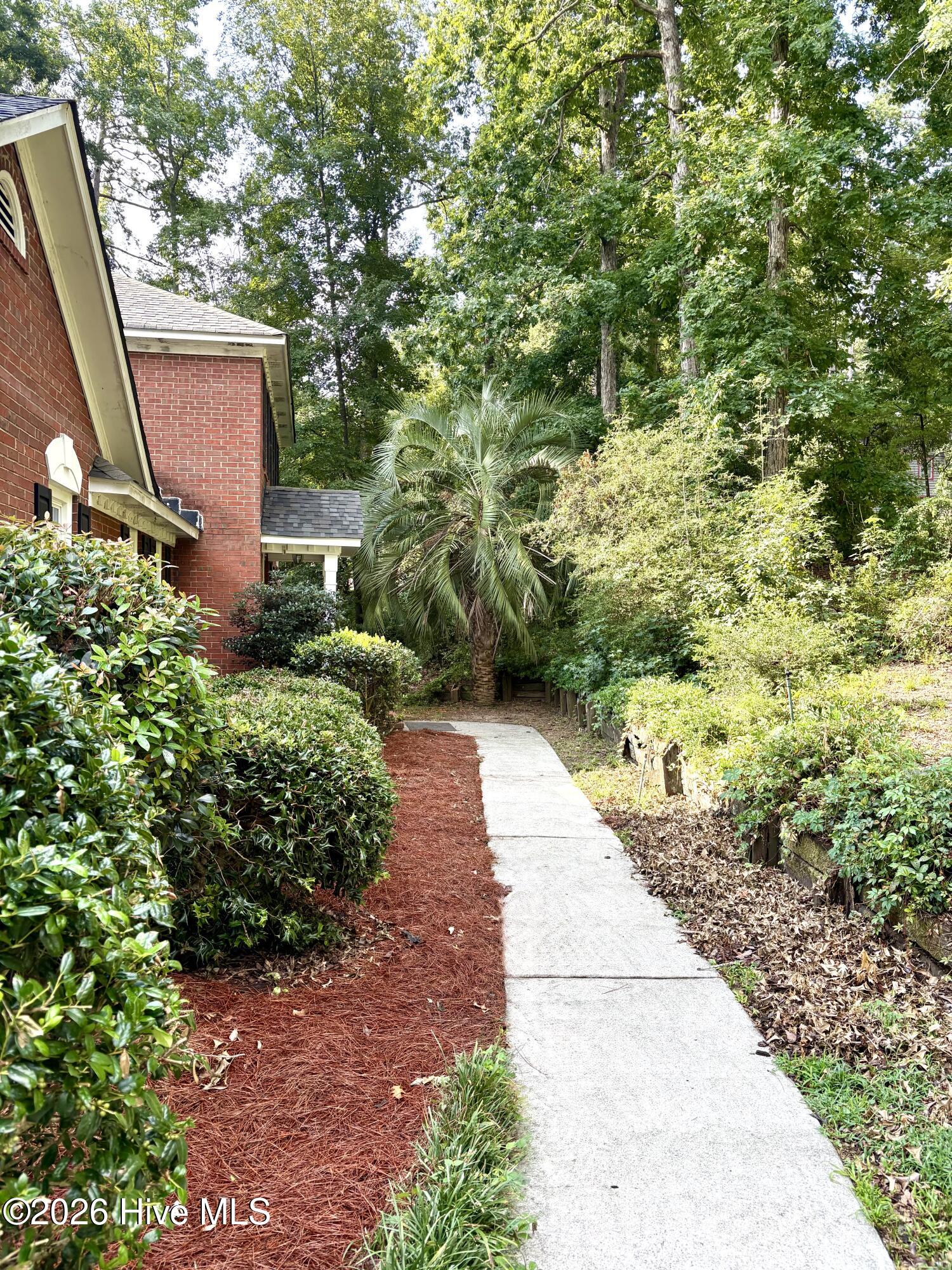 523 Brandermill Road Property Photo 4