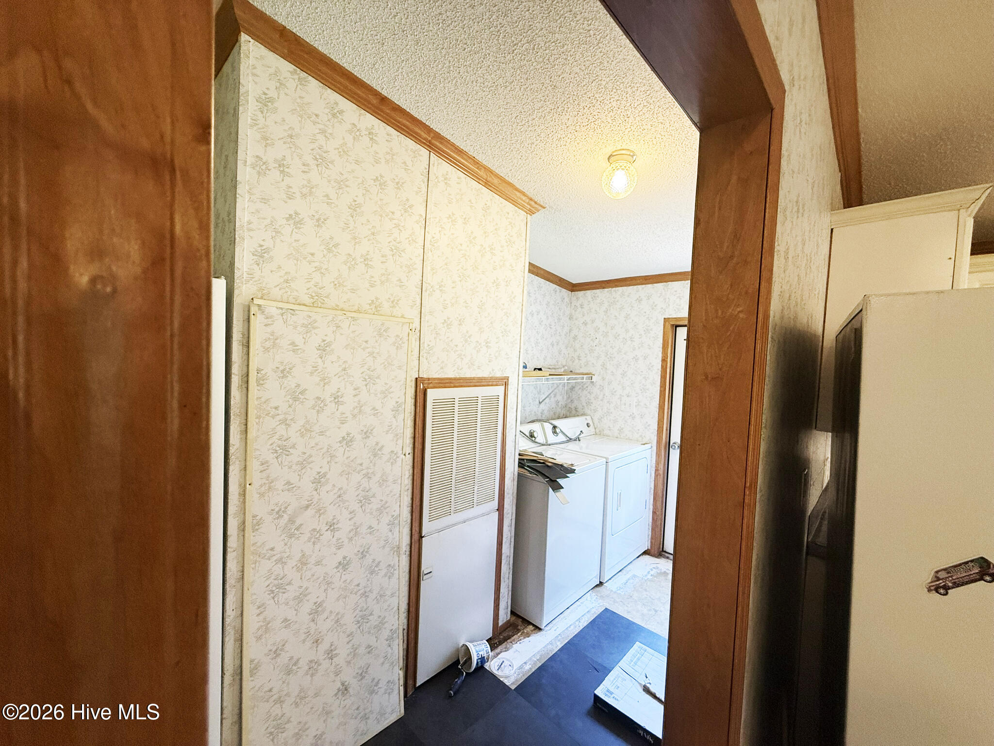 1001 Patch Drive Property Photo 6