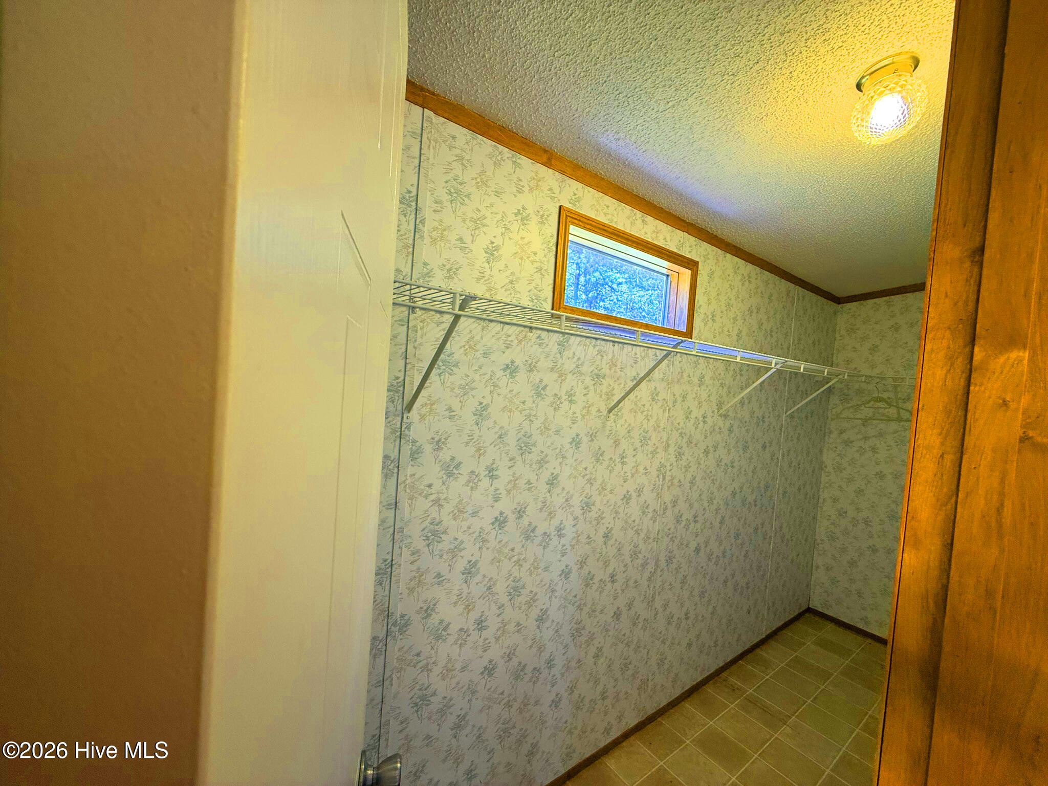 1001 Patch Drive Property Photo 12