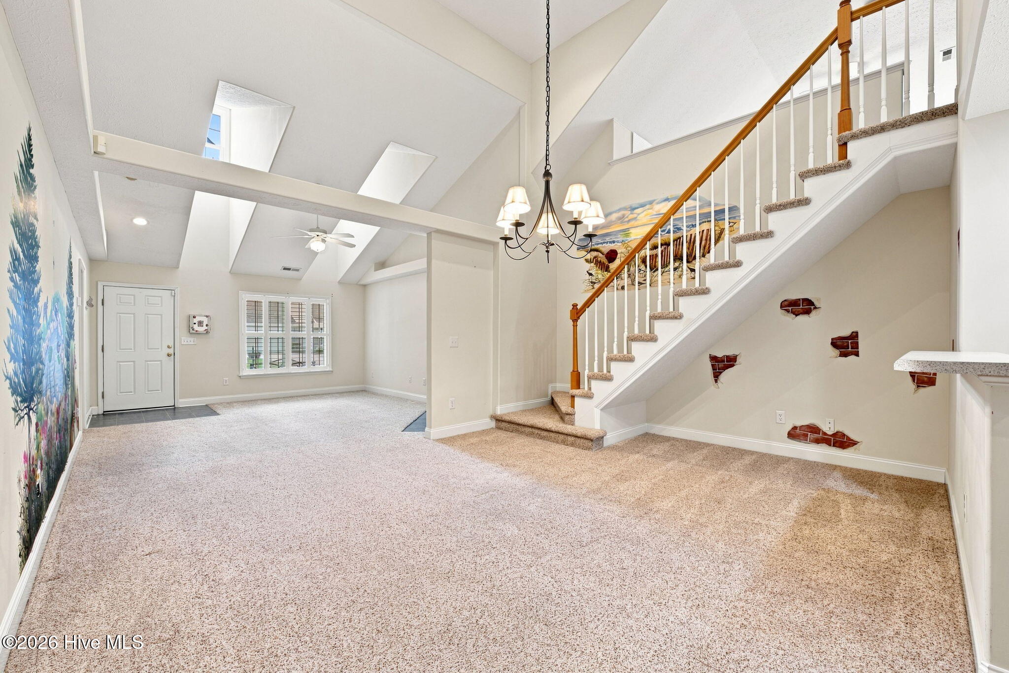 104 Uster Court Property Photo 5