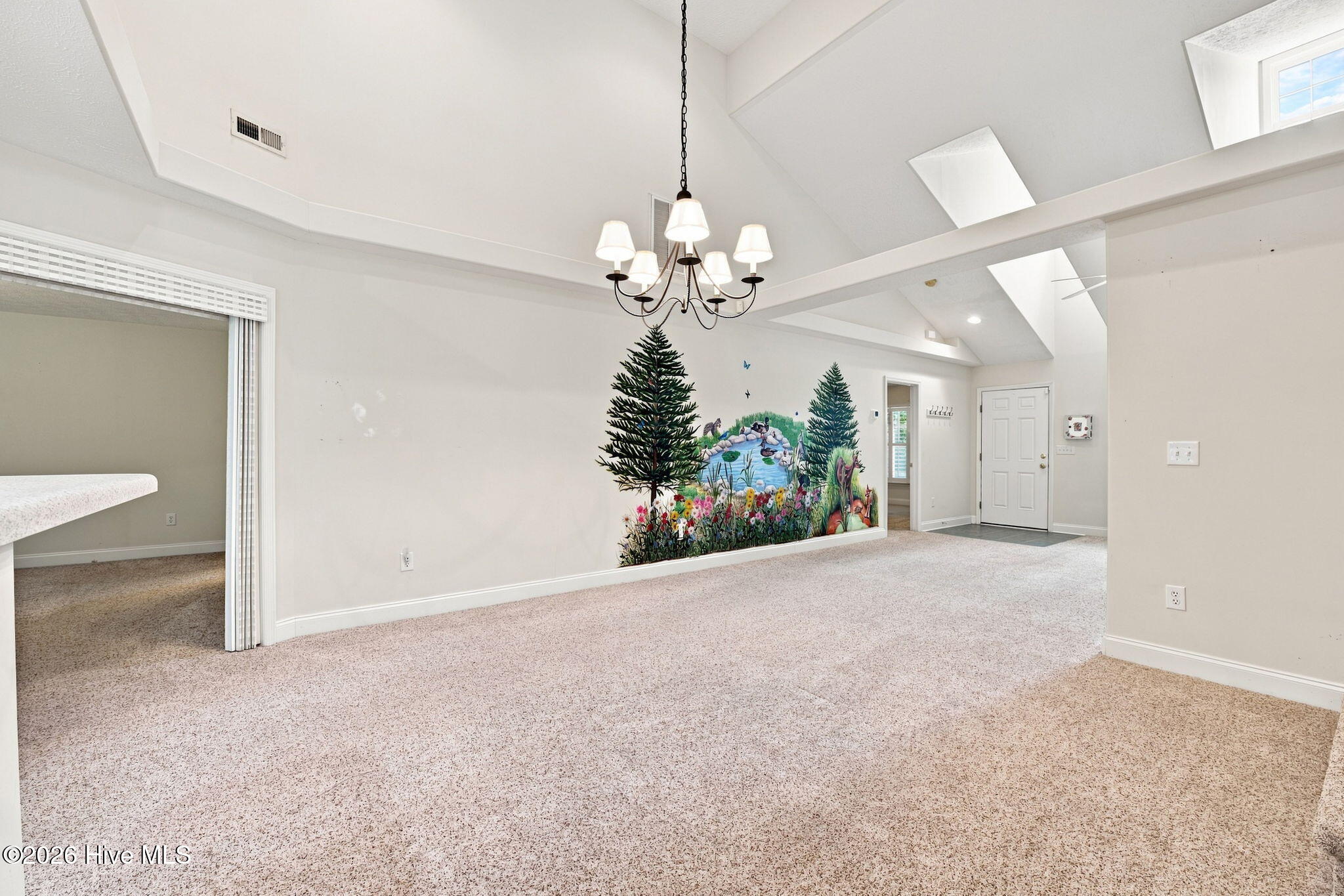 104 Uster Court Property Photo 6