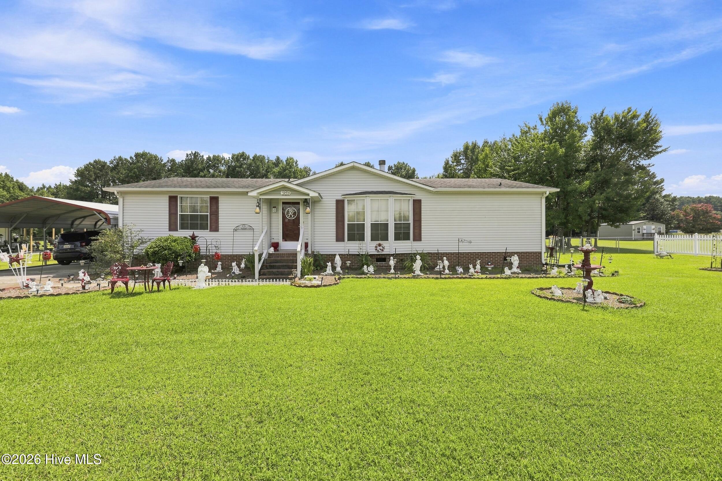 989 Simpson Ditch Road Property Photo 1