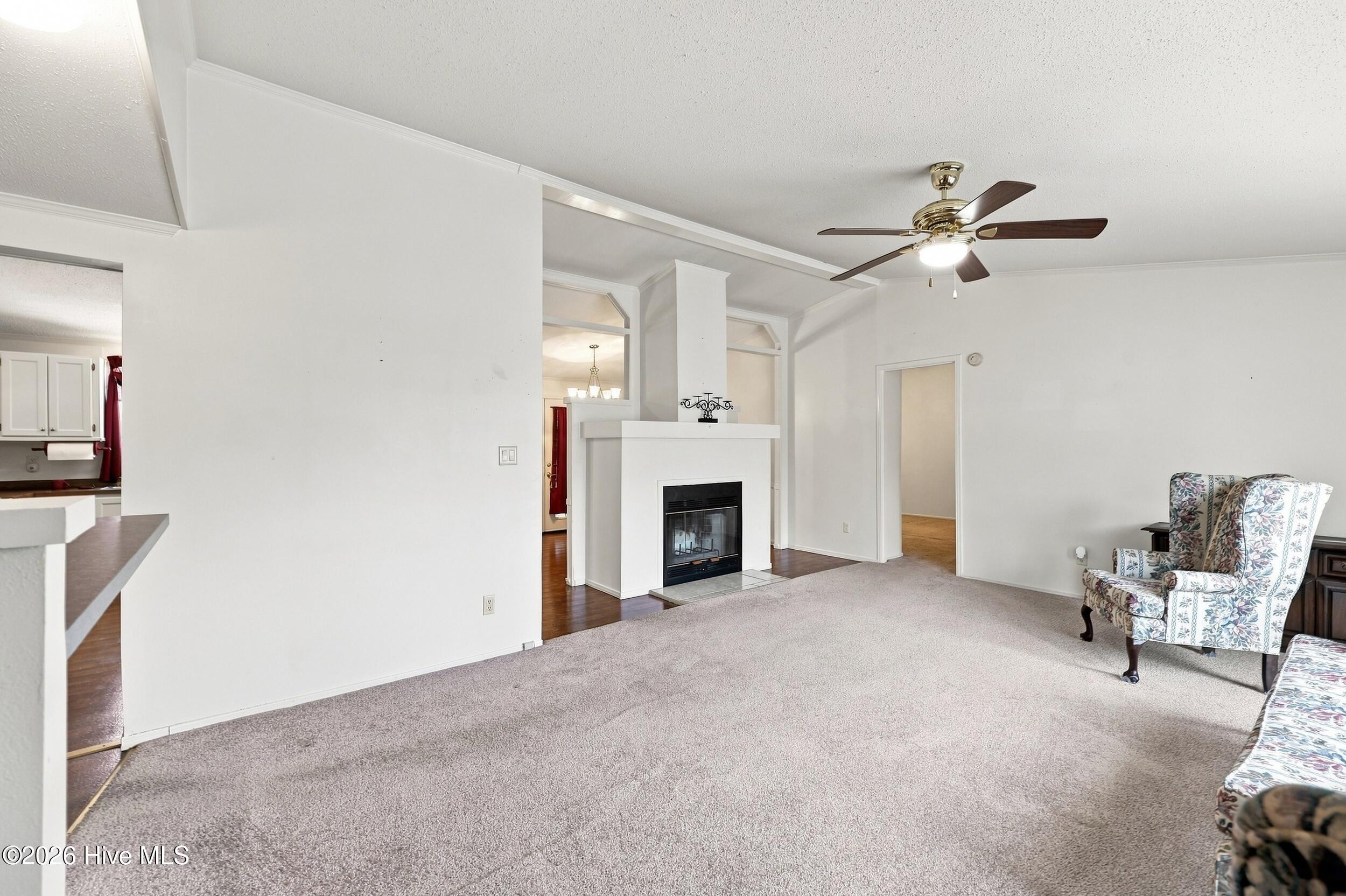 989 Simpson Ditch Road Property Photo 10