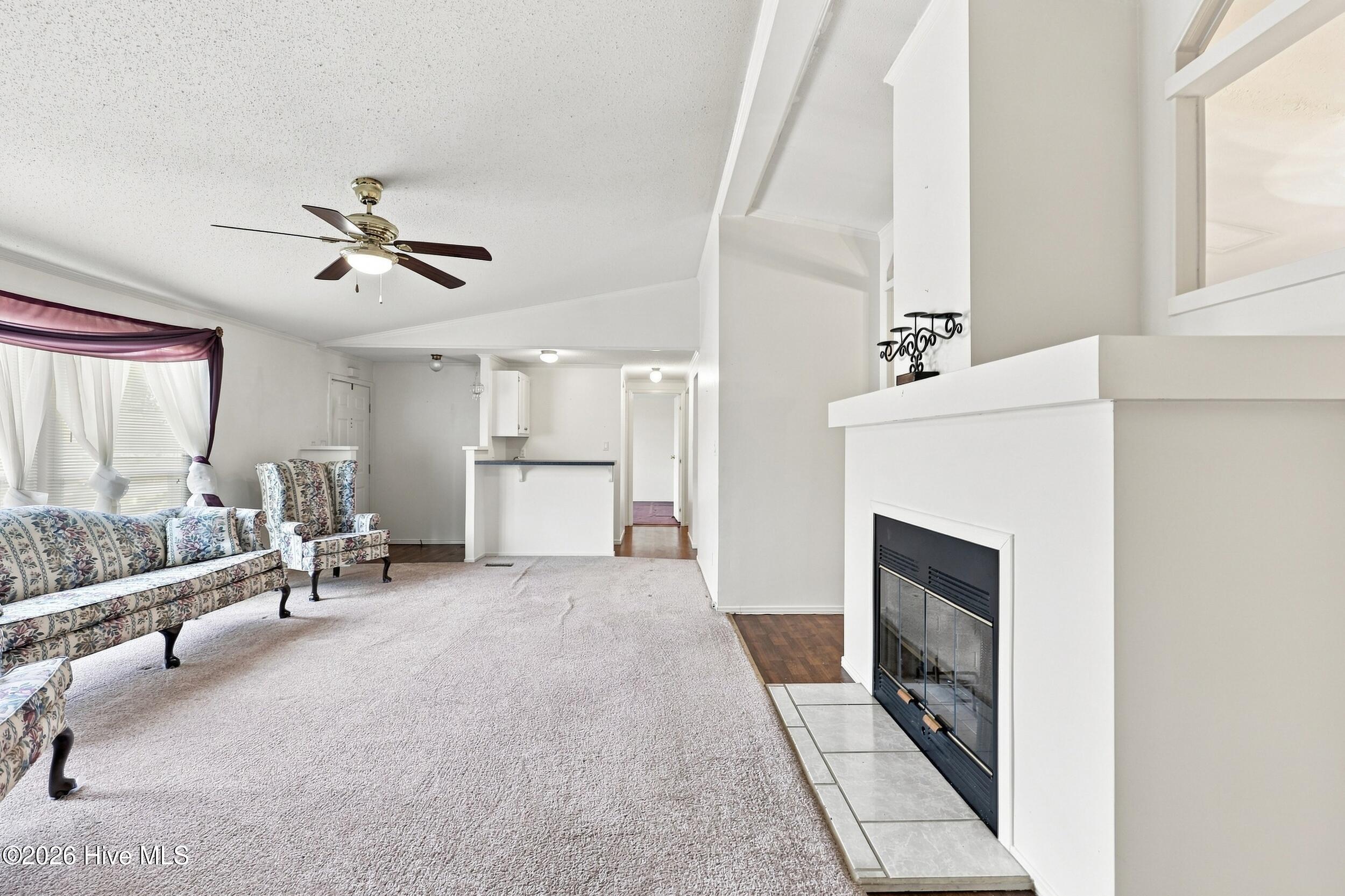 989 Simpson Ditch Road Property Photo 11