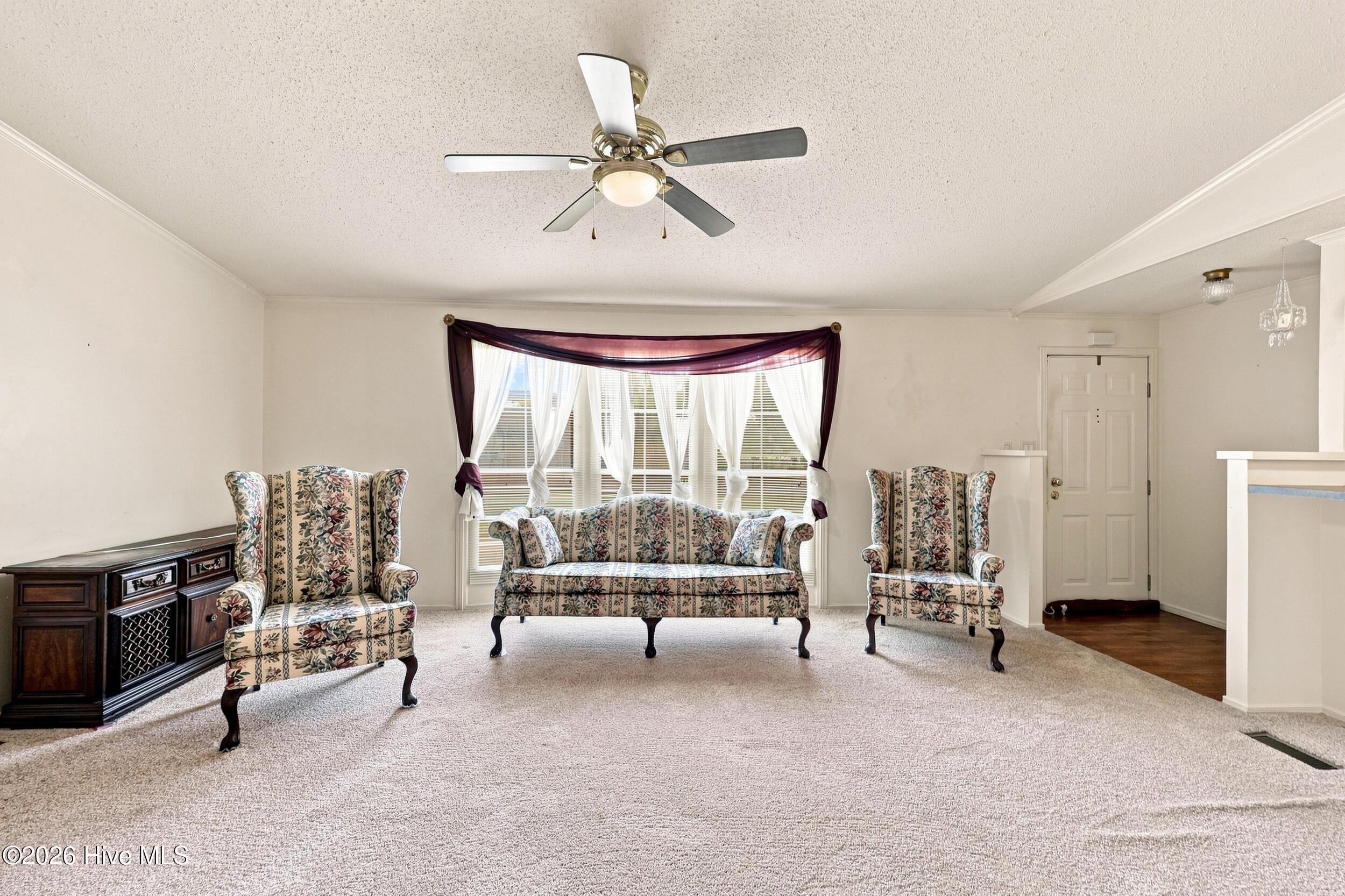 989 Simpson Ditch Road Property Photo 12