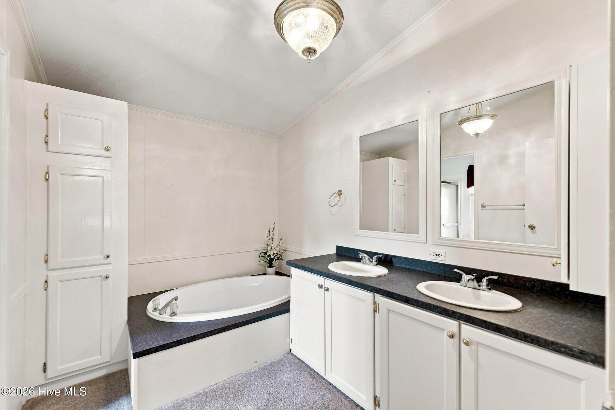 989 Simpson Ditch Road Property Photo 18