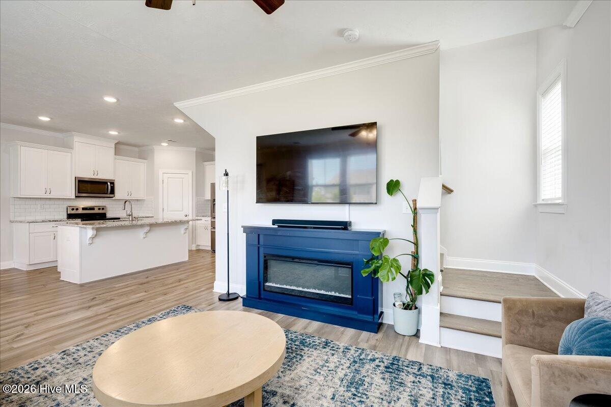 331 Avignon Drive Property Photo 16