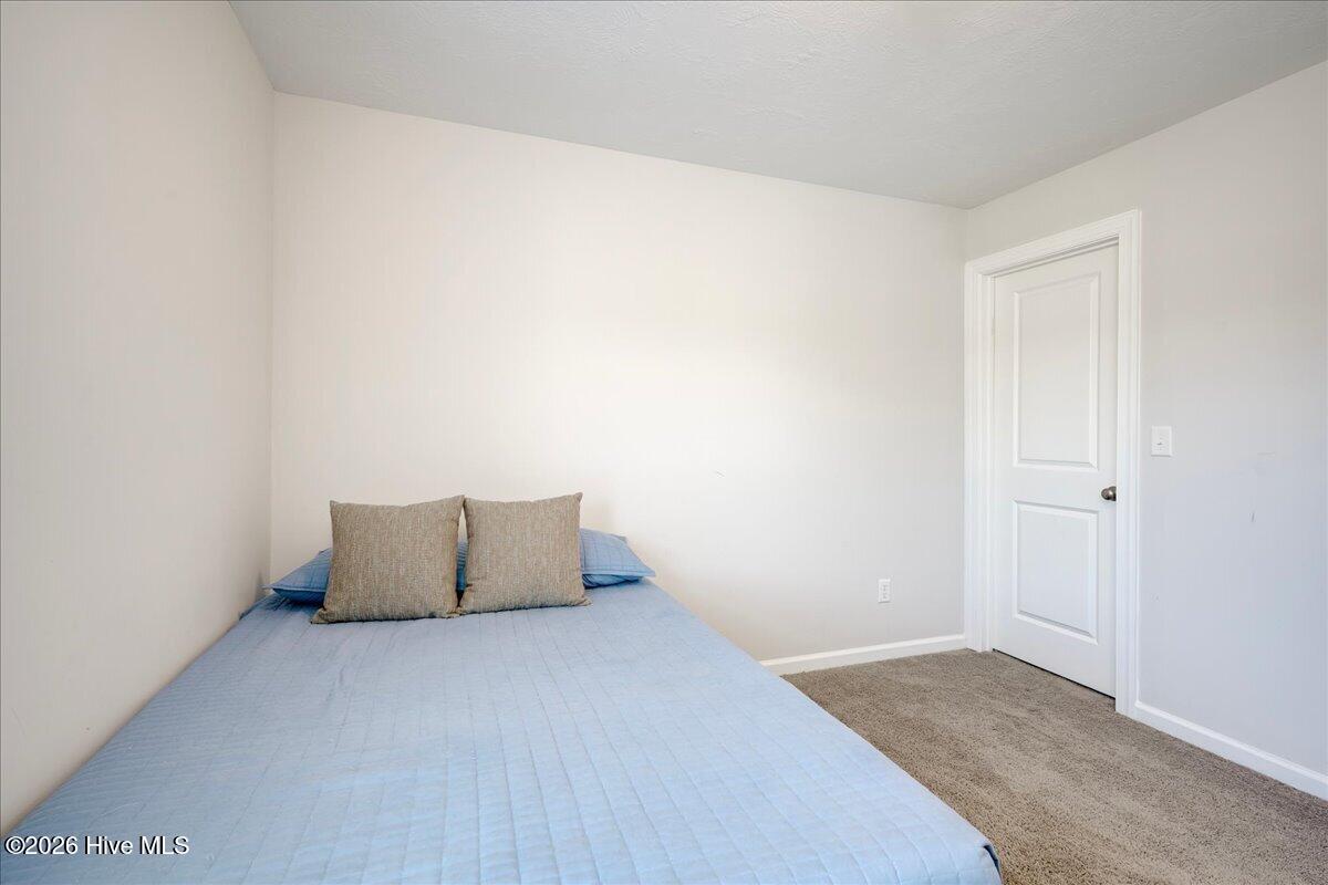331 Avignon Drive Property Photo 25