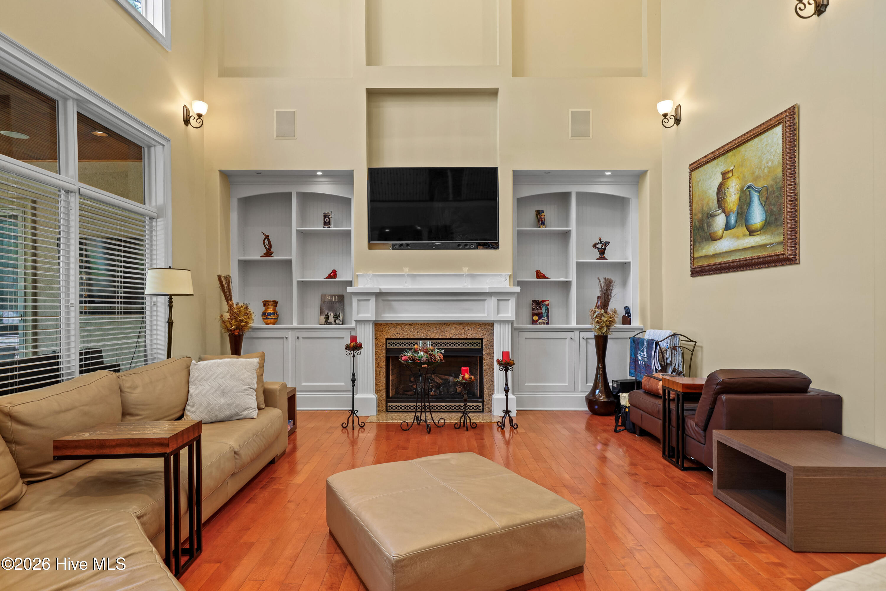 190 National Drive Property Photo 11