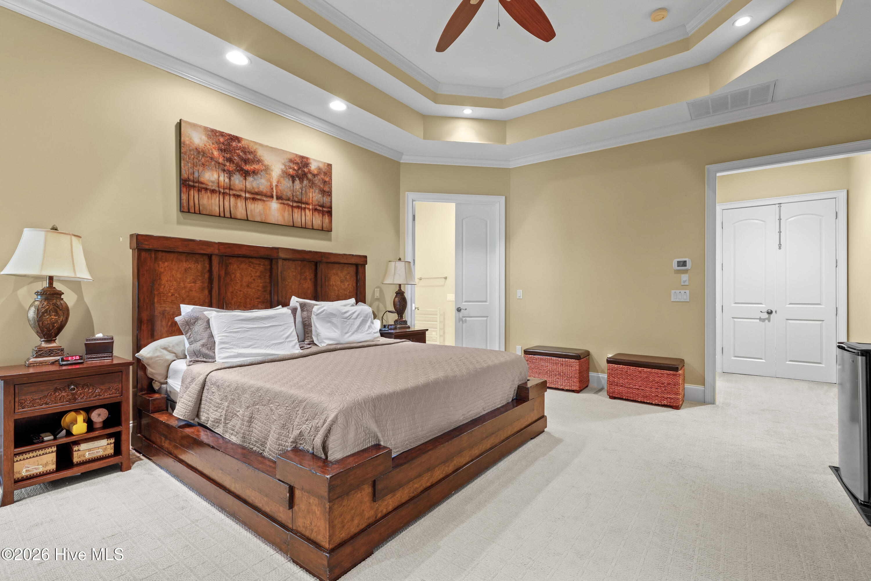 190 National Drive Property Photo 23