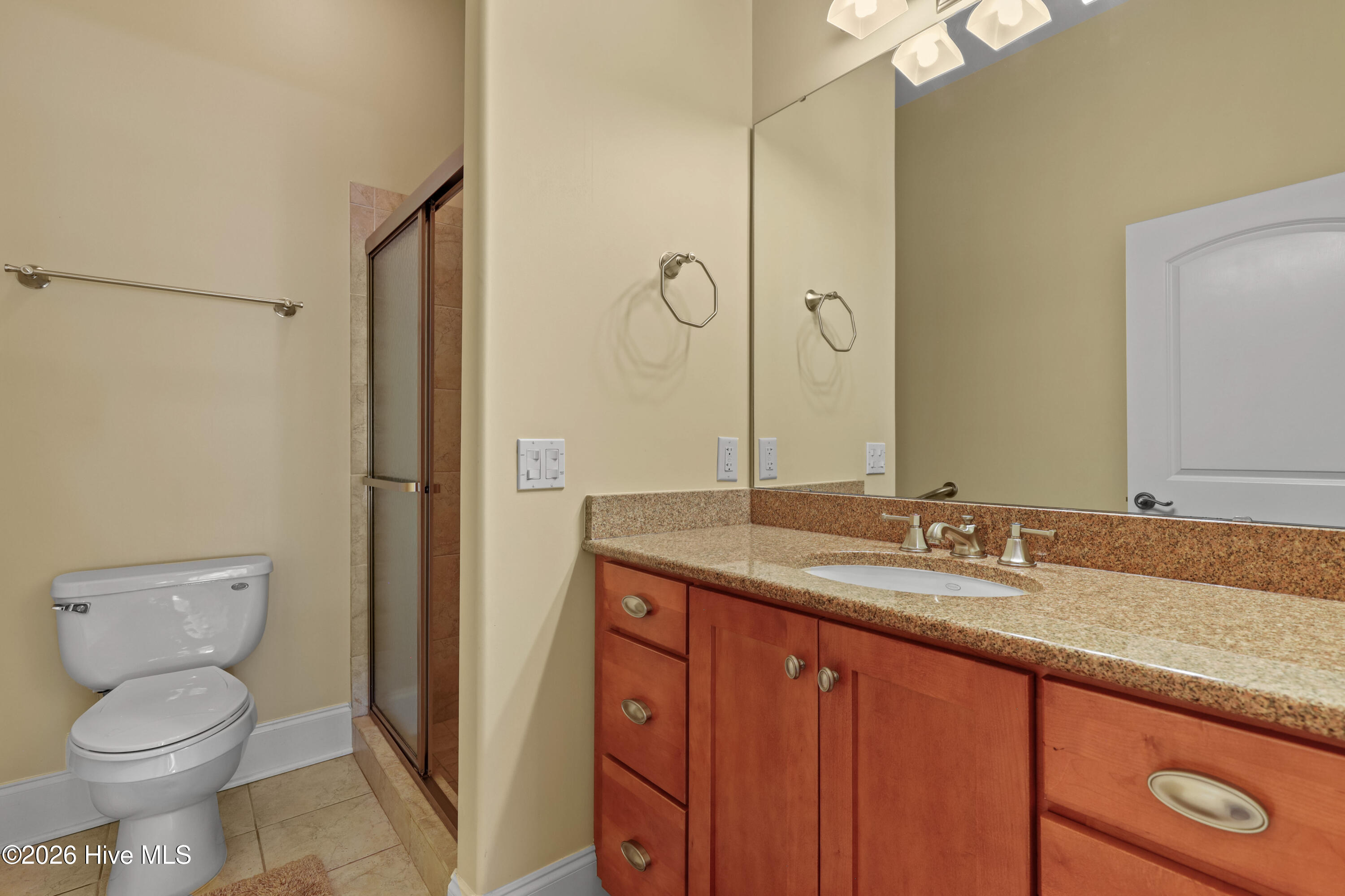 190 National Drive Property Photo 32