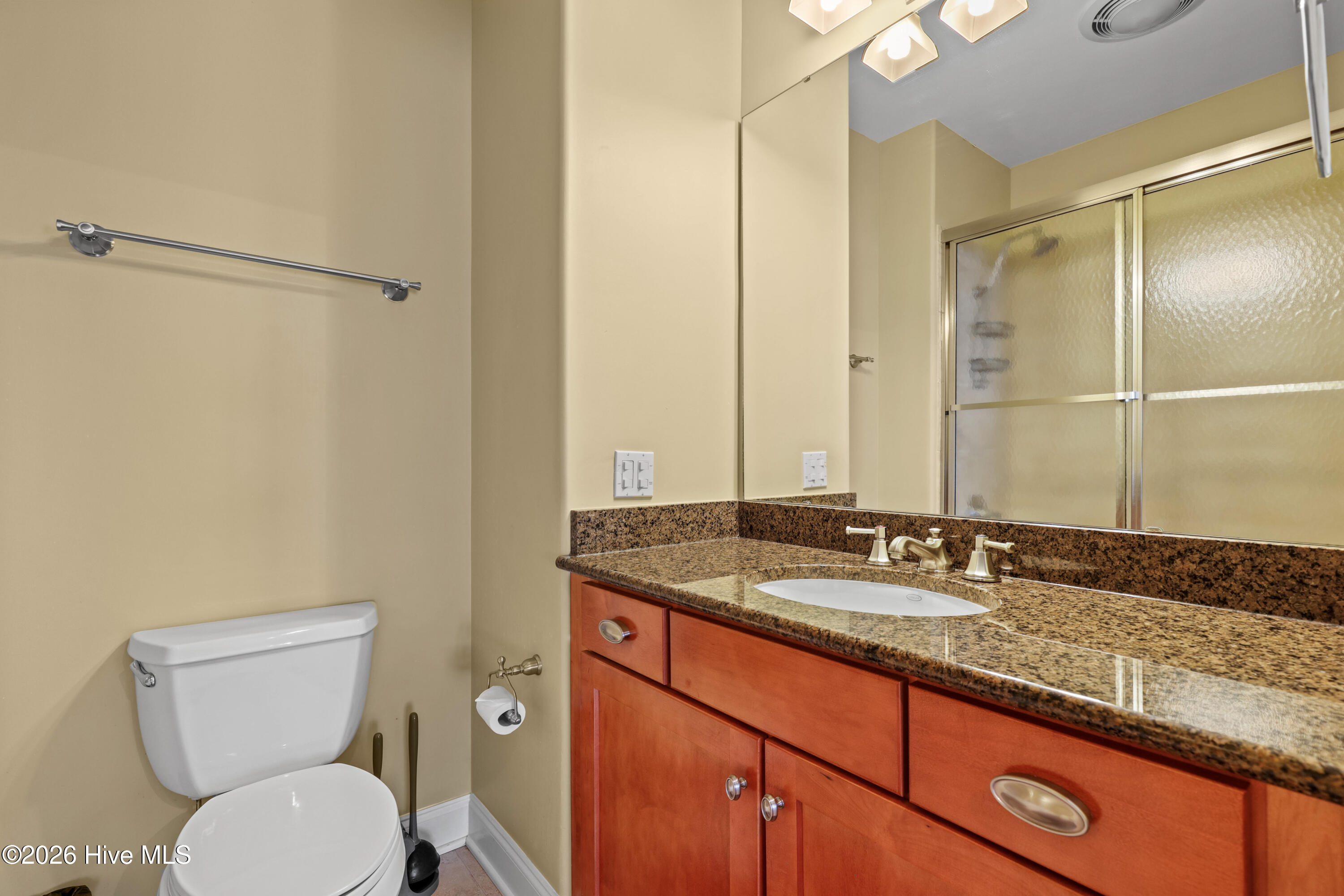 190 National Drive Property Photo 36