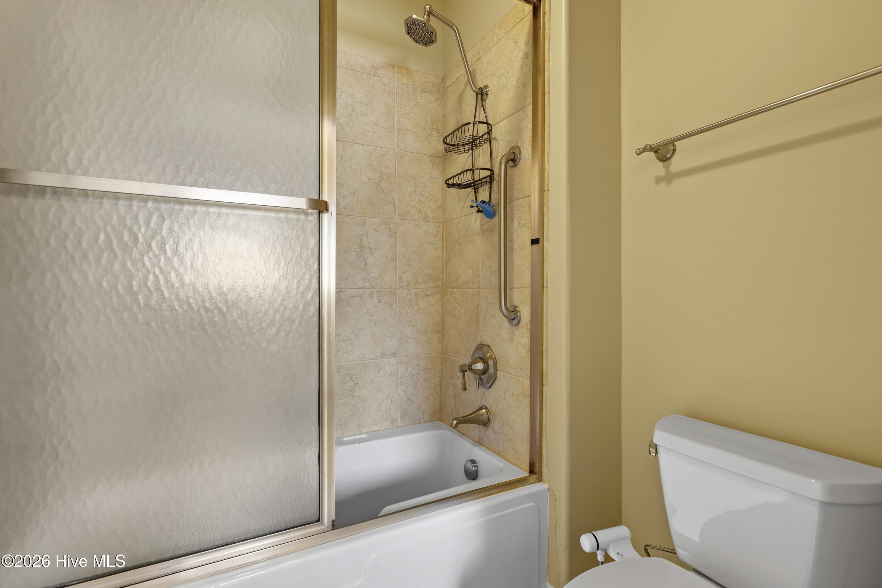190 National Drive Property Photo 40