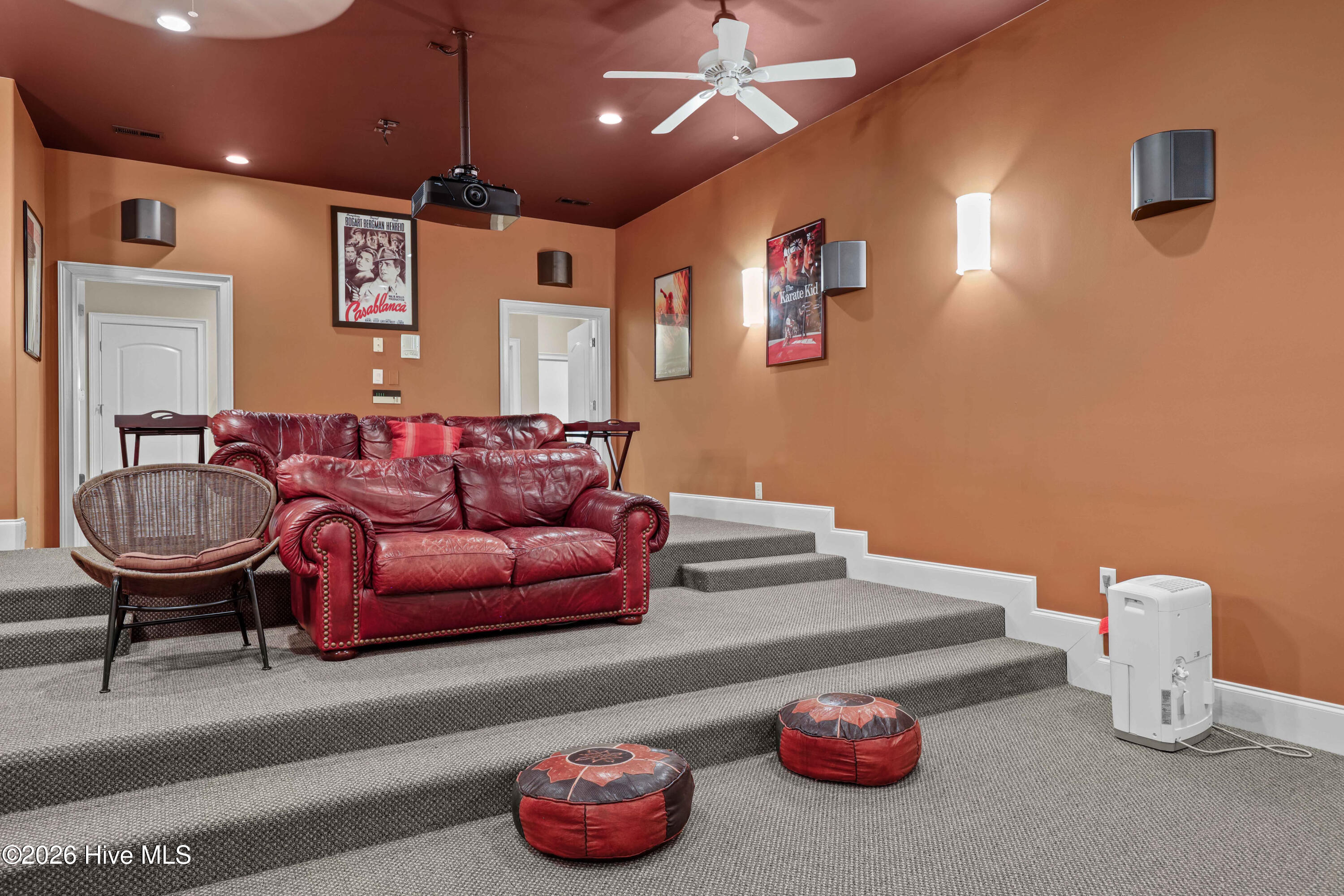 190 National Drive Property Photo 51
