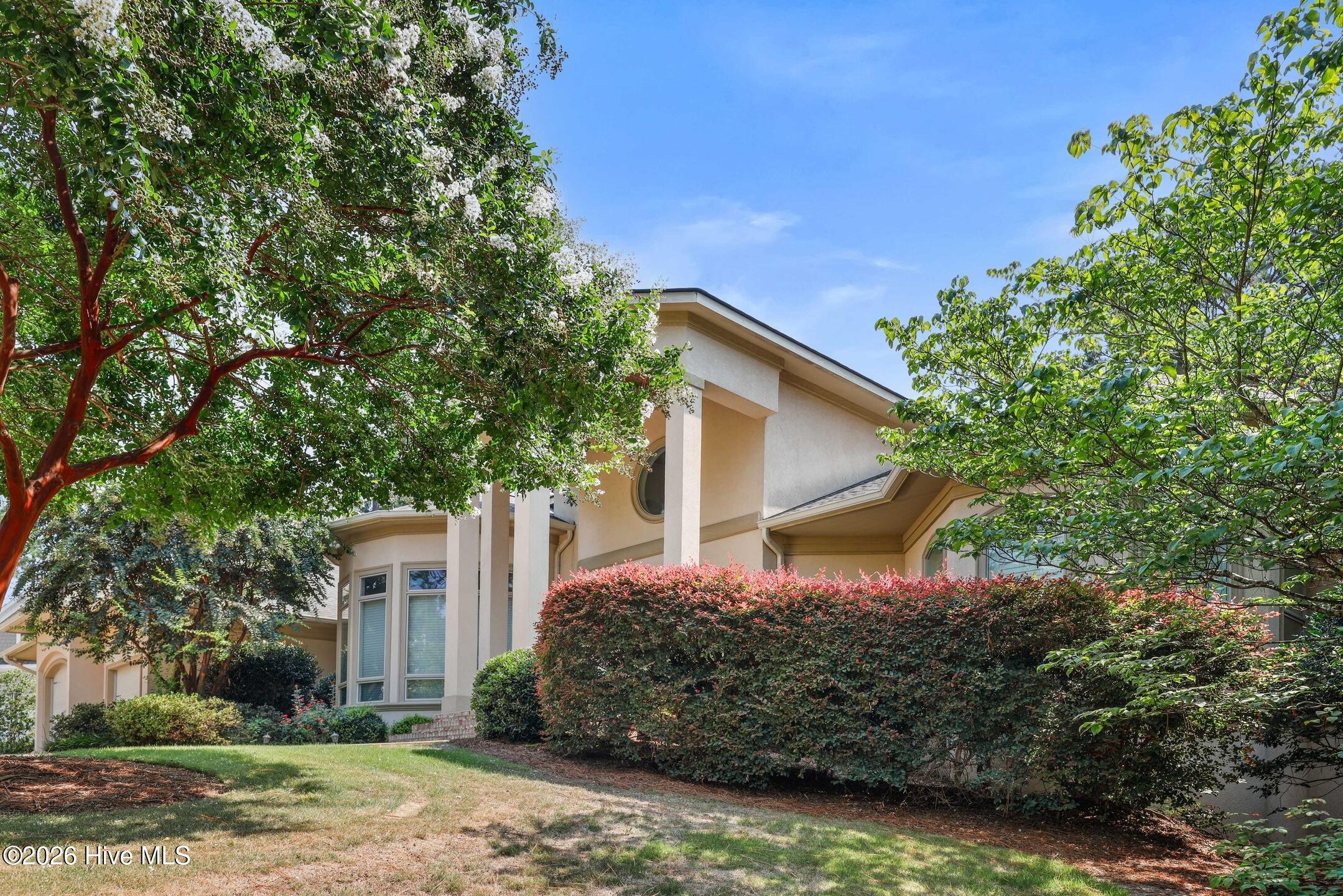 190 National Drive Property Photo 66