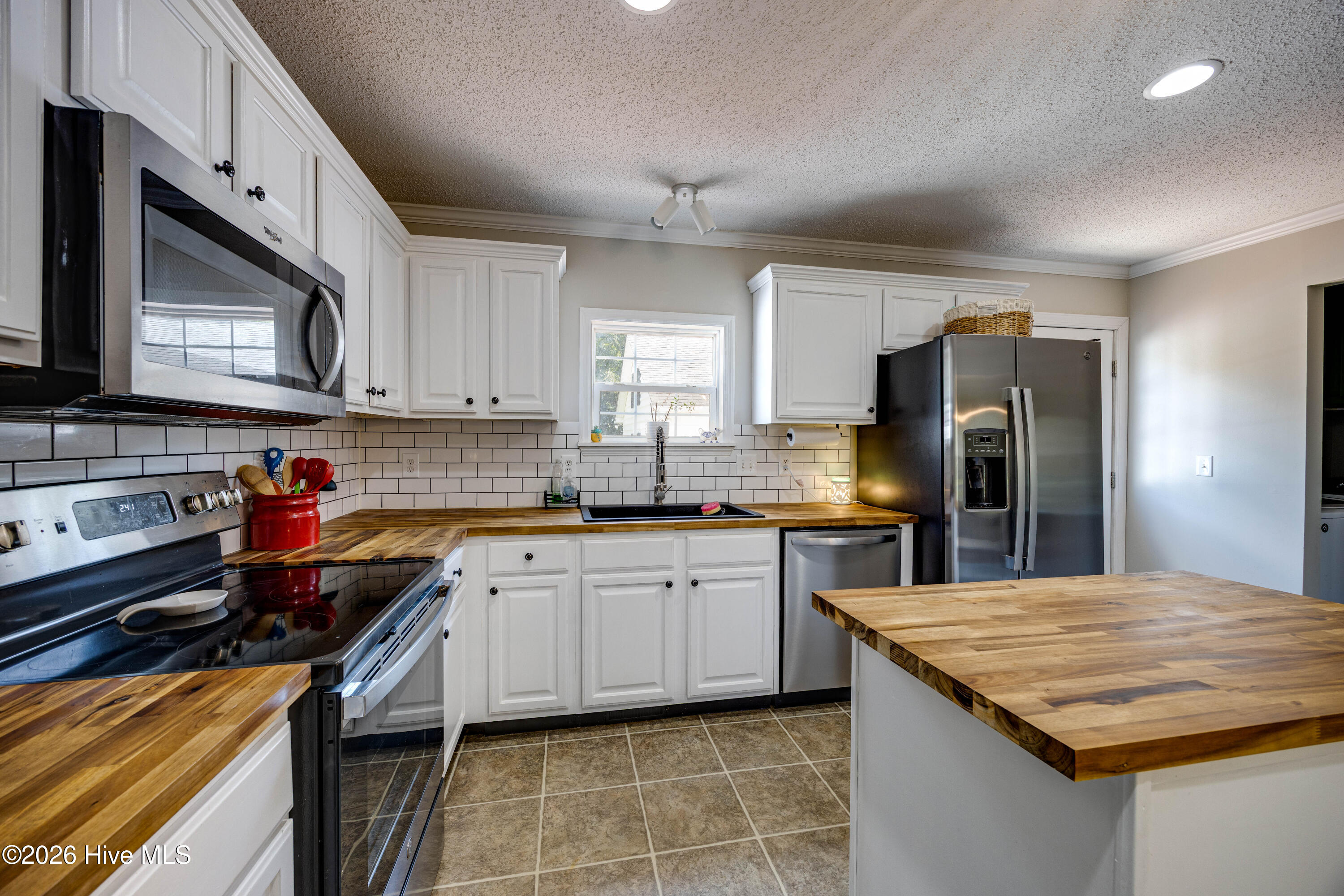 294 Godley Road Property Photo 16