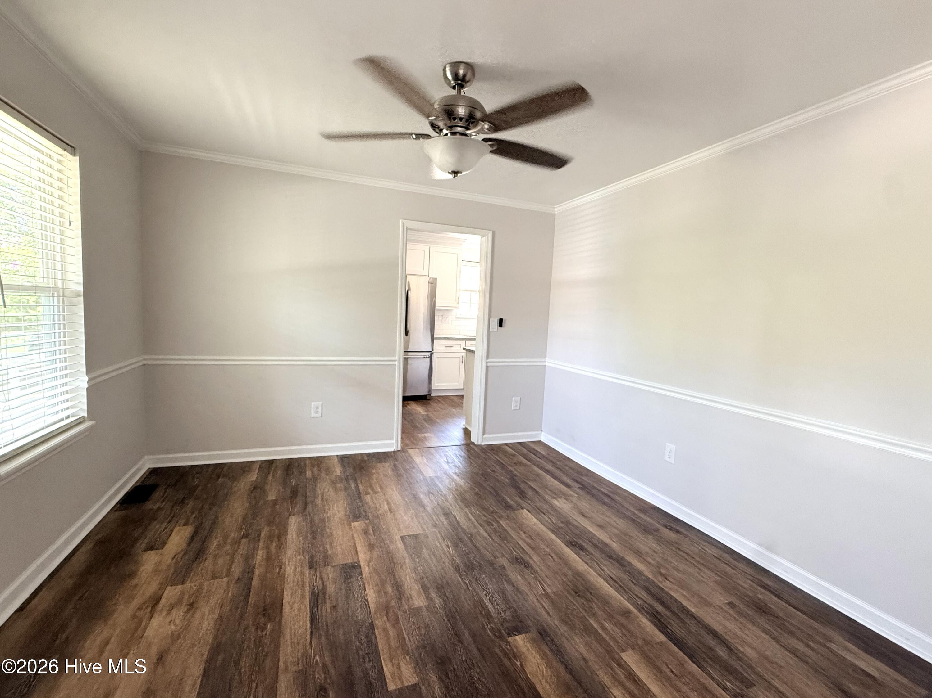 211 Holden Drive Property Photo 4