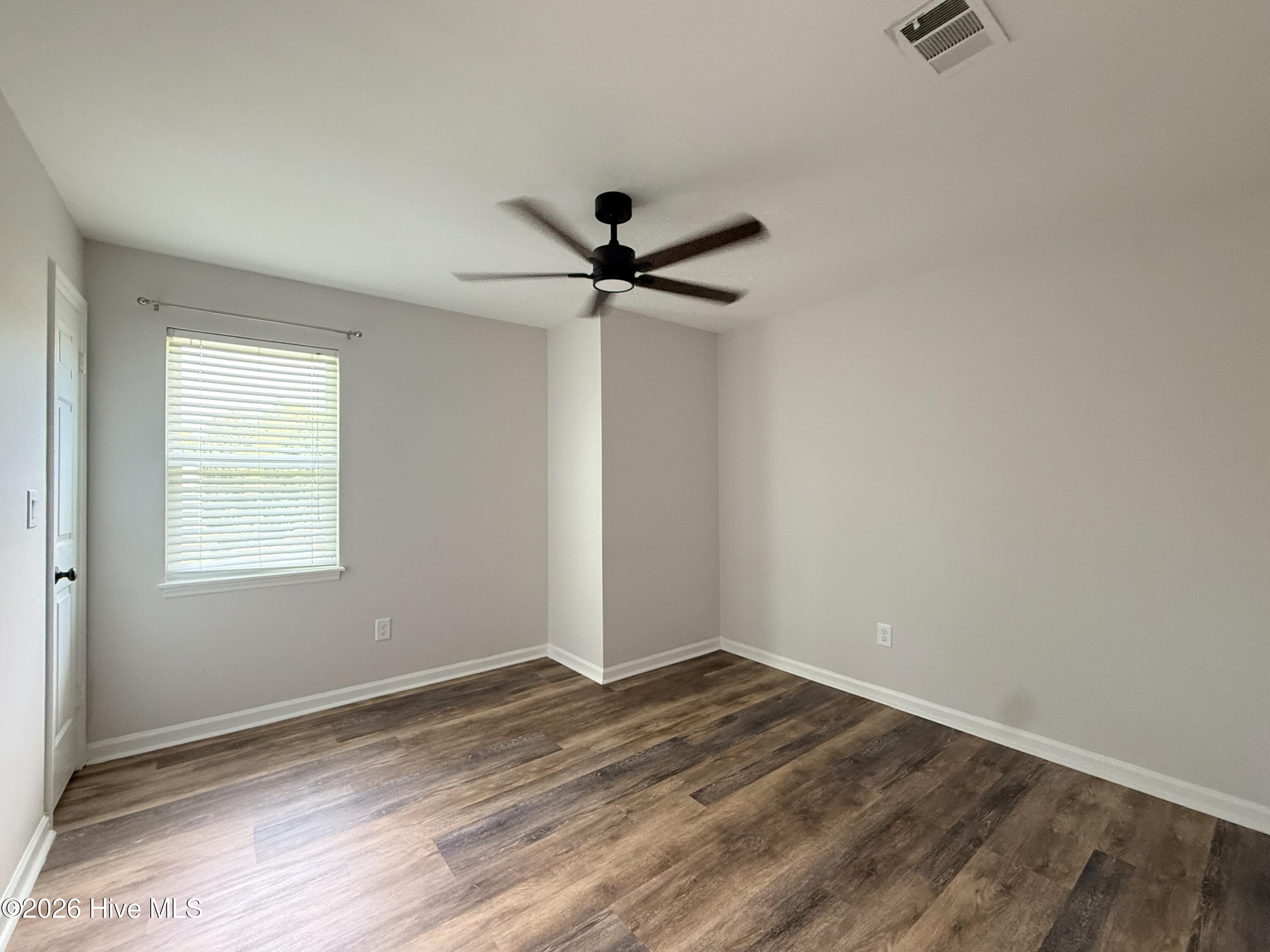 211 Holden Drive Property Photo 12