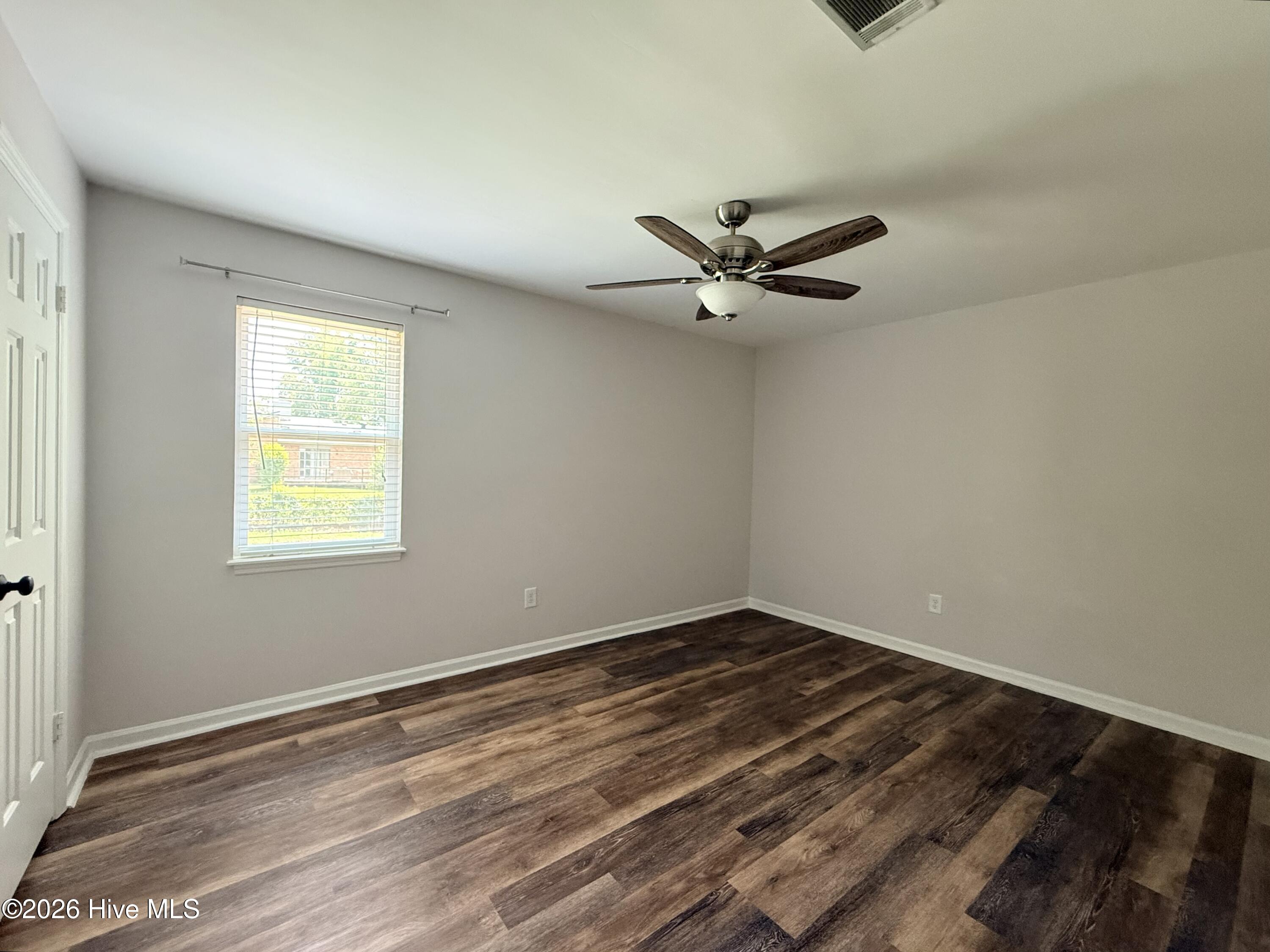 211 Holden Drive Property Photo 13