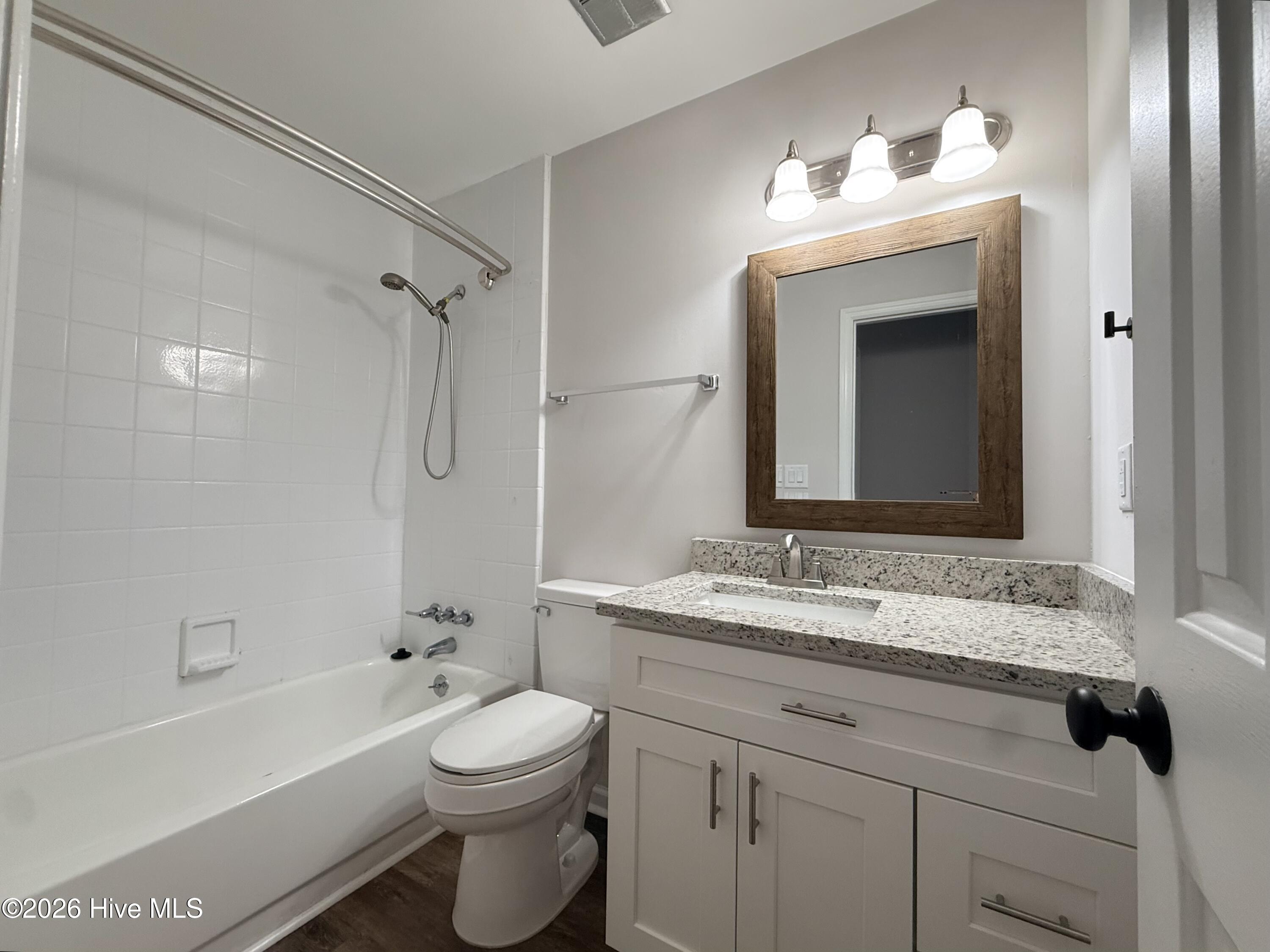211 Holden Drive Property Photo 14