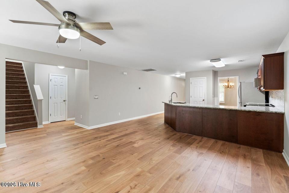 3912 Willowick Park Drive Property Photo 13